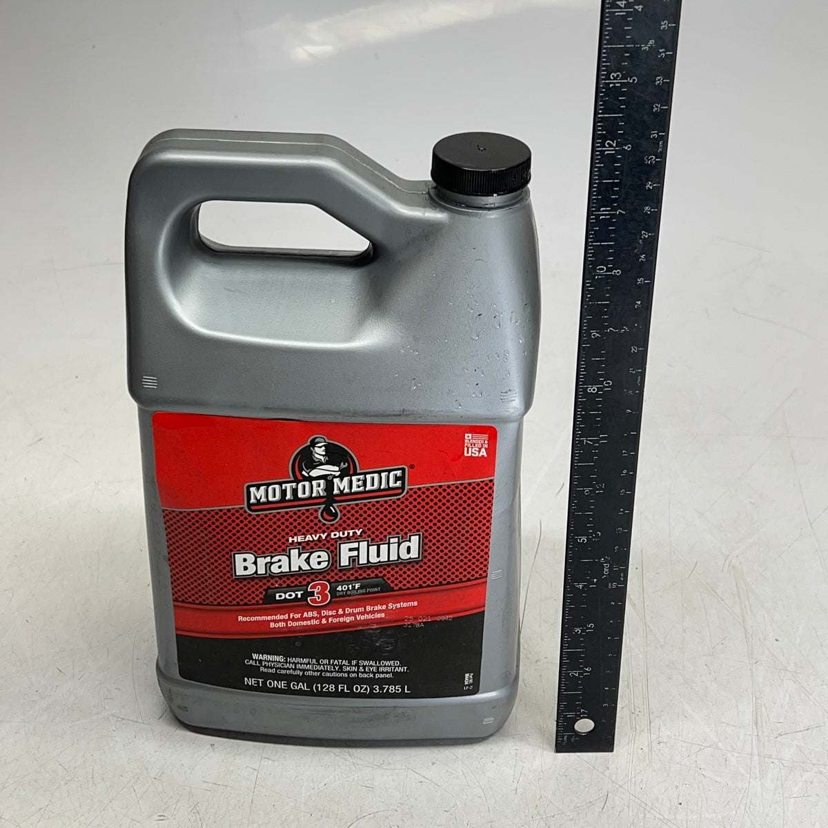 ZA@ MOTOR MEDIC Dot 3 Brake Fluid For Semi Trucks 1 Gallon M4434 (As-Is)