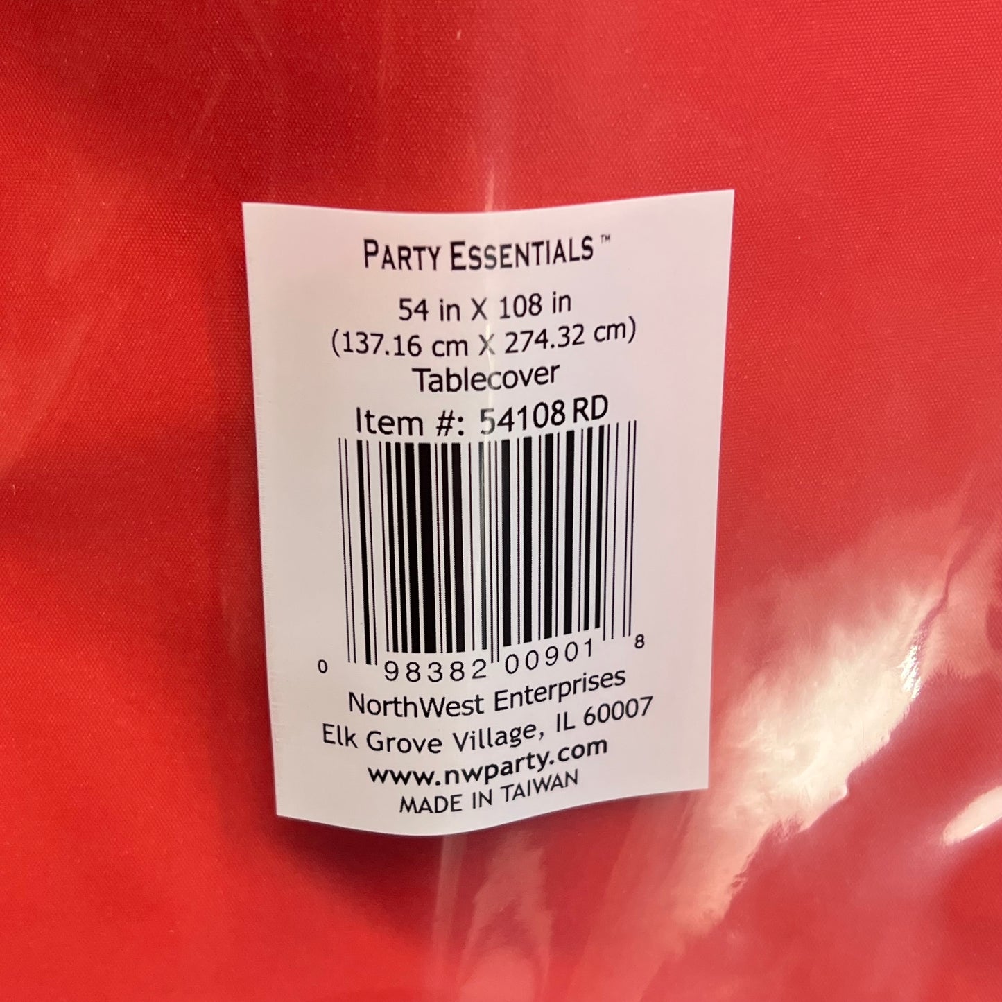 ZA@ PARTY ESSENTIALS (6 PACK) Plastic Table Covers 54"x108" Red 54108RD