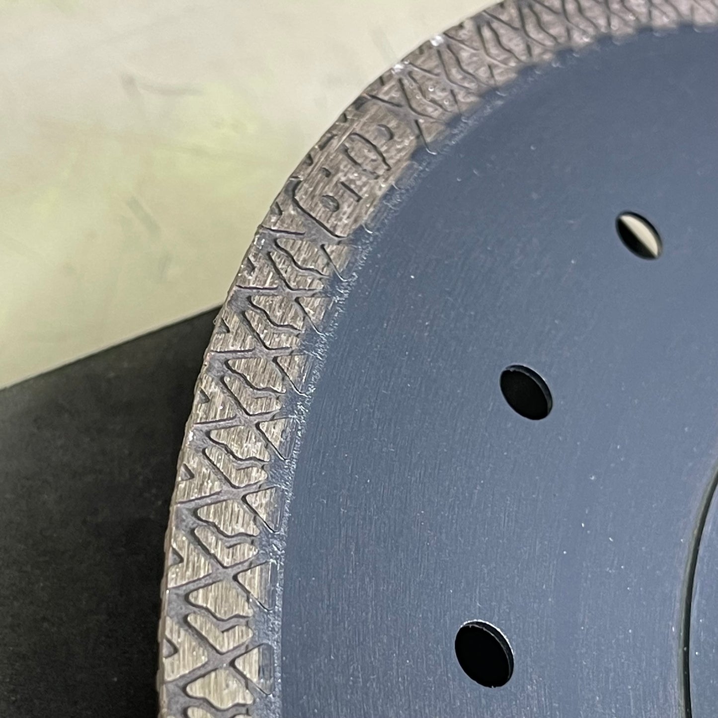 IQ POWER TOOLS Q-Drive Arbor Hard Material Blade For IQTS244 10" T10-060P-QD-HM