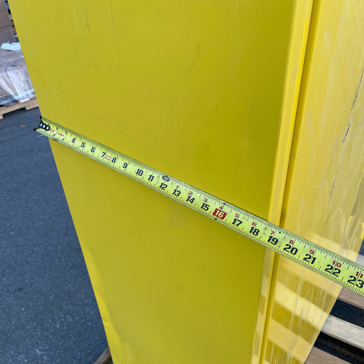 JAMCO Self Closing Flammable Safety Storage Cabinet 45 Gal Yellow BS45YP