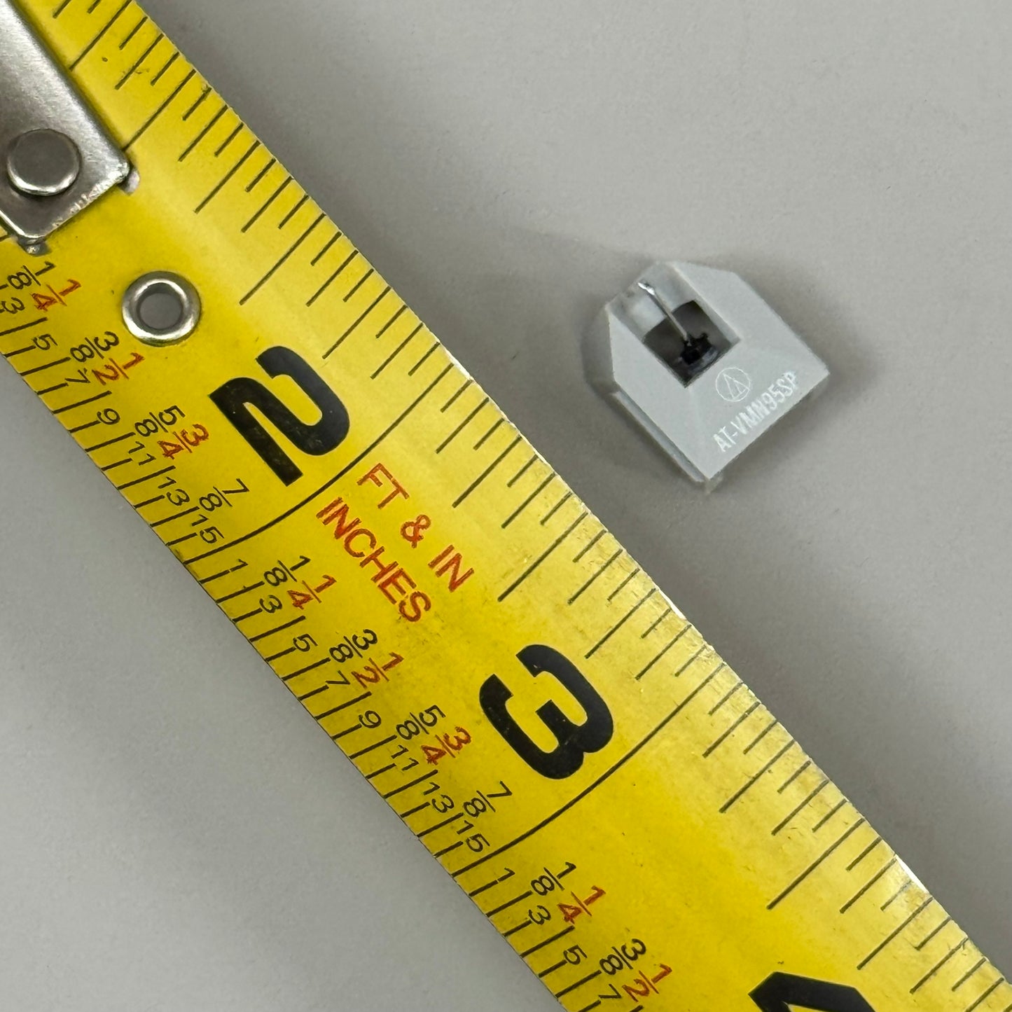 AUDIO-TECHNICA VMN 95 Replacement Stylus For 78 Rpm SP Record 3.0 mil Grey AT-VM95SP