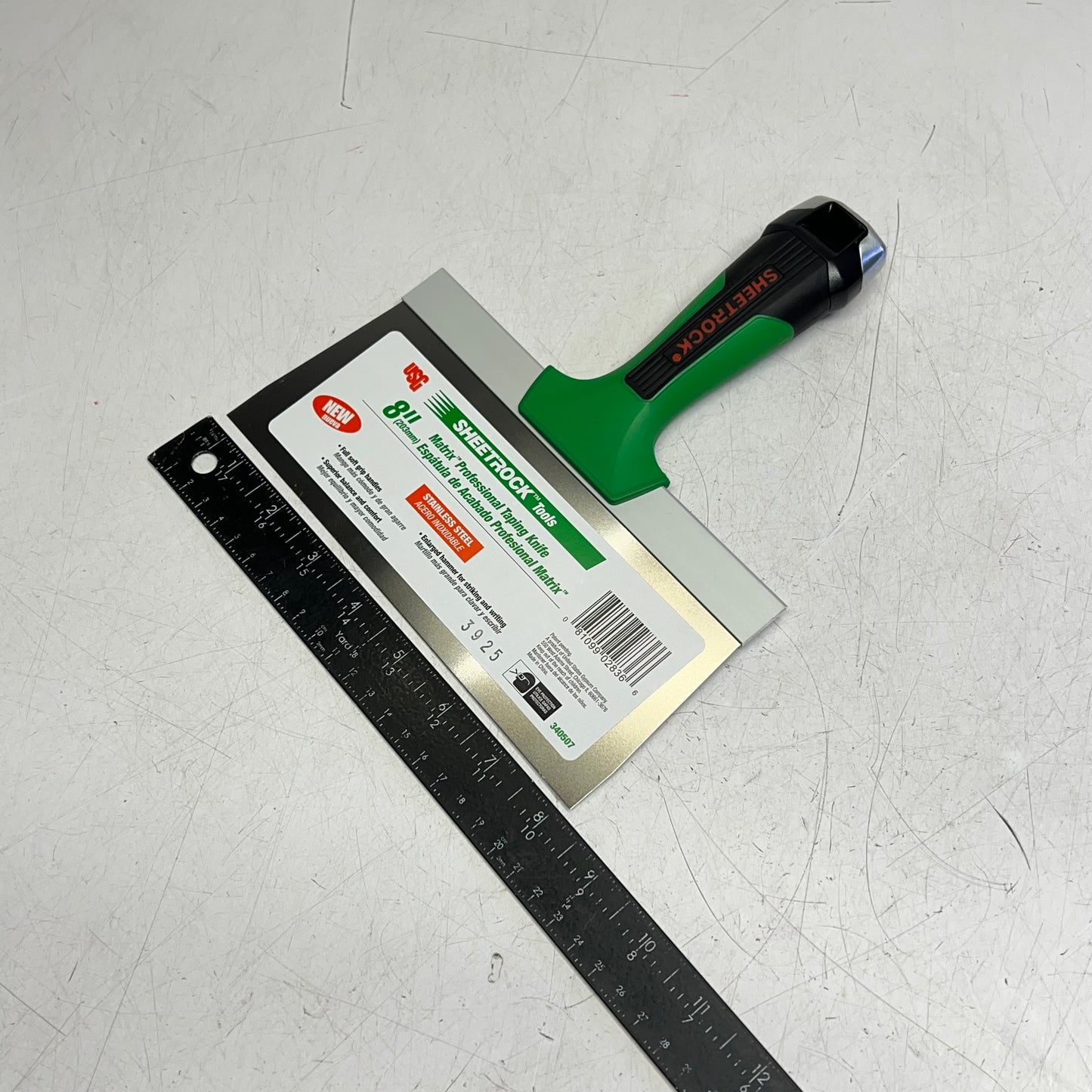 SHEETROCK Soft Slip Resistant Grip Matrix Stainless Drywall Knife 8" 340507