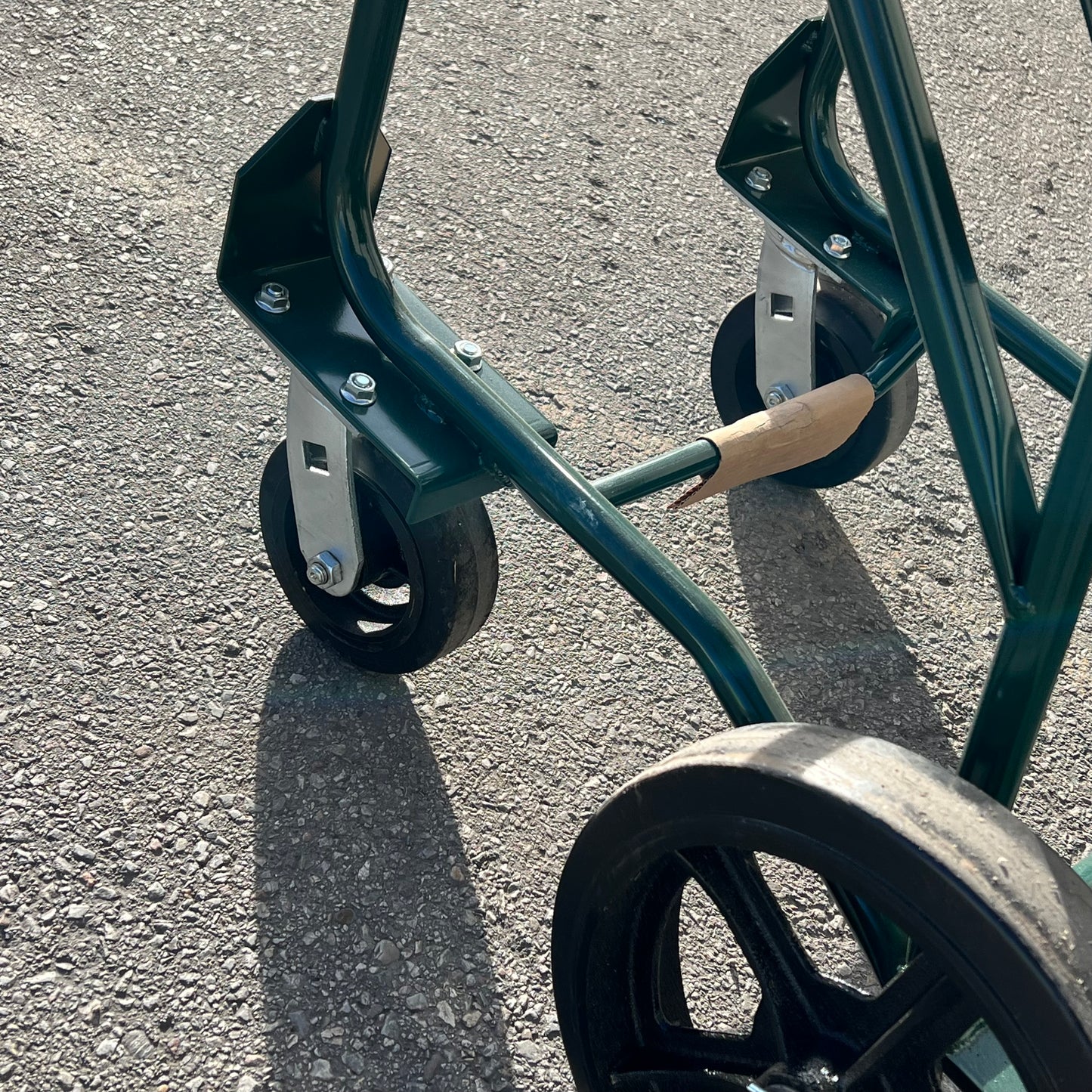 HARPER TRUCKS Series 650 Cylinder Truck Holds Up To 20" Dia Green 65050-51