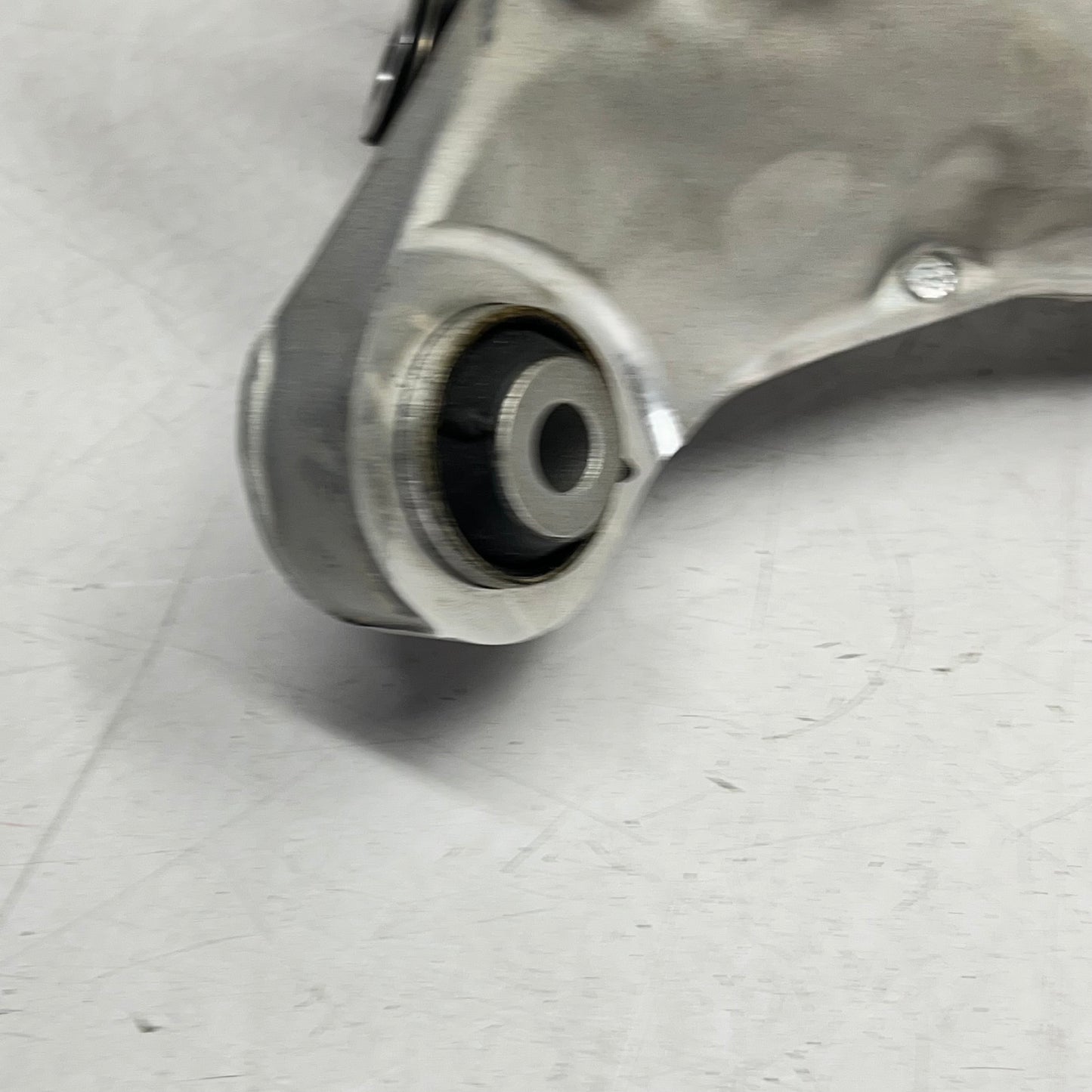 HONDA Genuine Oem Passenger Side Knuckle for 2024-25 Prologue  86589084