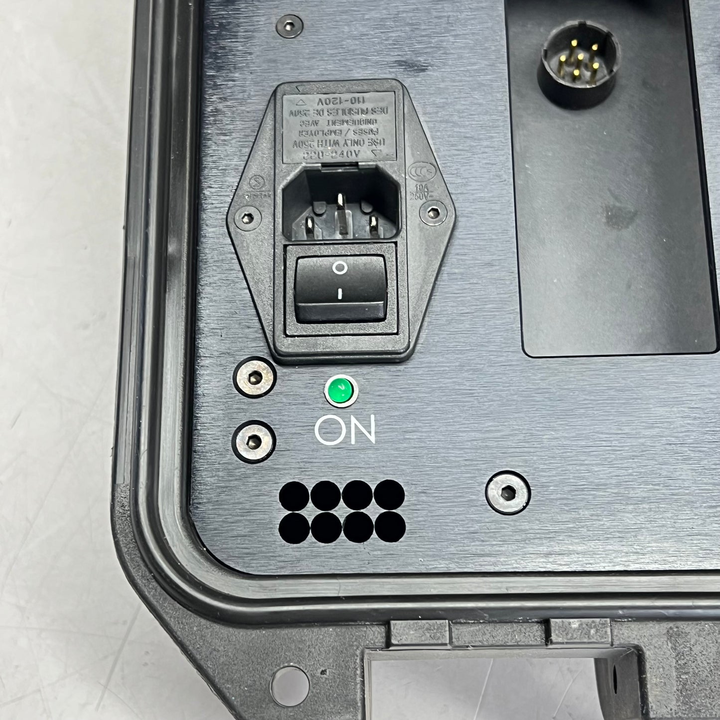 ROBOTEAM Multi-bay Charging Case For Tactile Ground Robot 24-Bolt CHRG-V04-00001