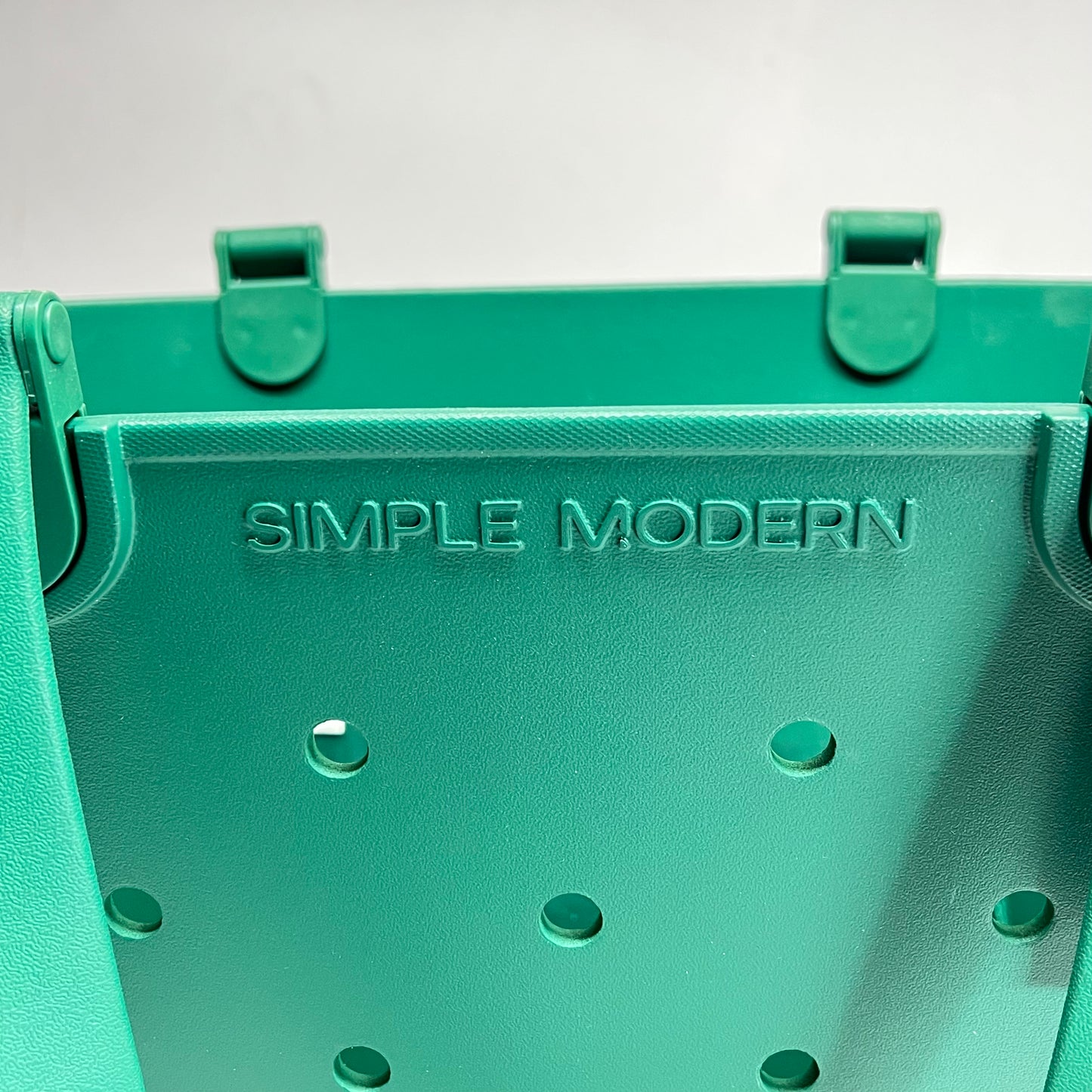 SIMPLE MODERN Getaway Bag Lightweight, Waterproof & Tiproof  XL Forest