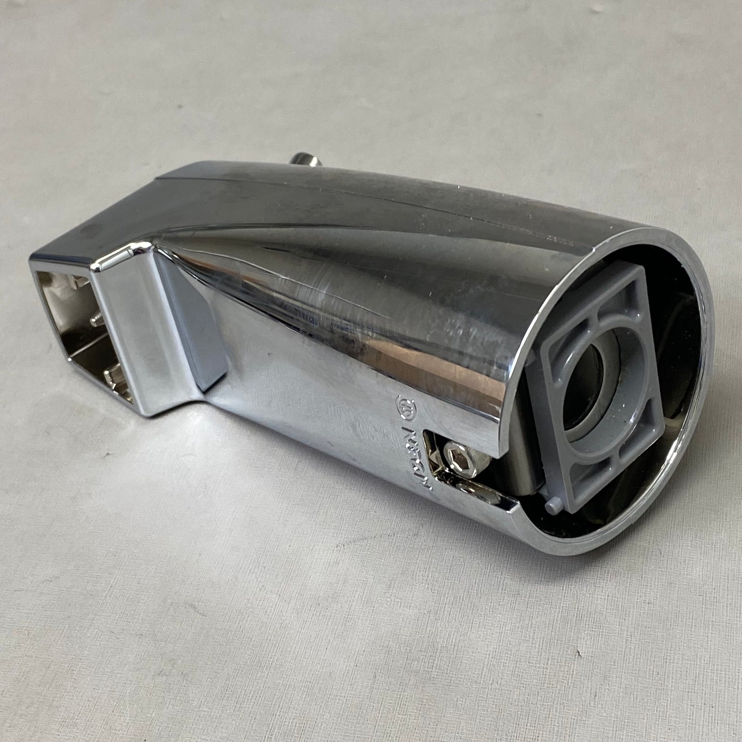 MOEN (3 Piece) Single Handle Tub/Shower Trim Kit 7.62"x7.62"x4.75" Chrome TL471