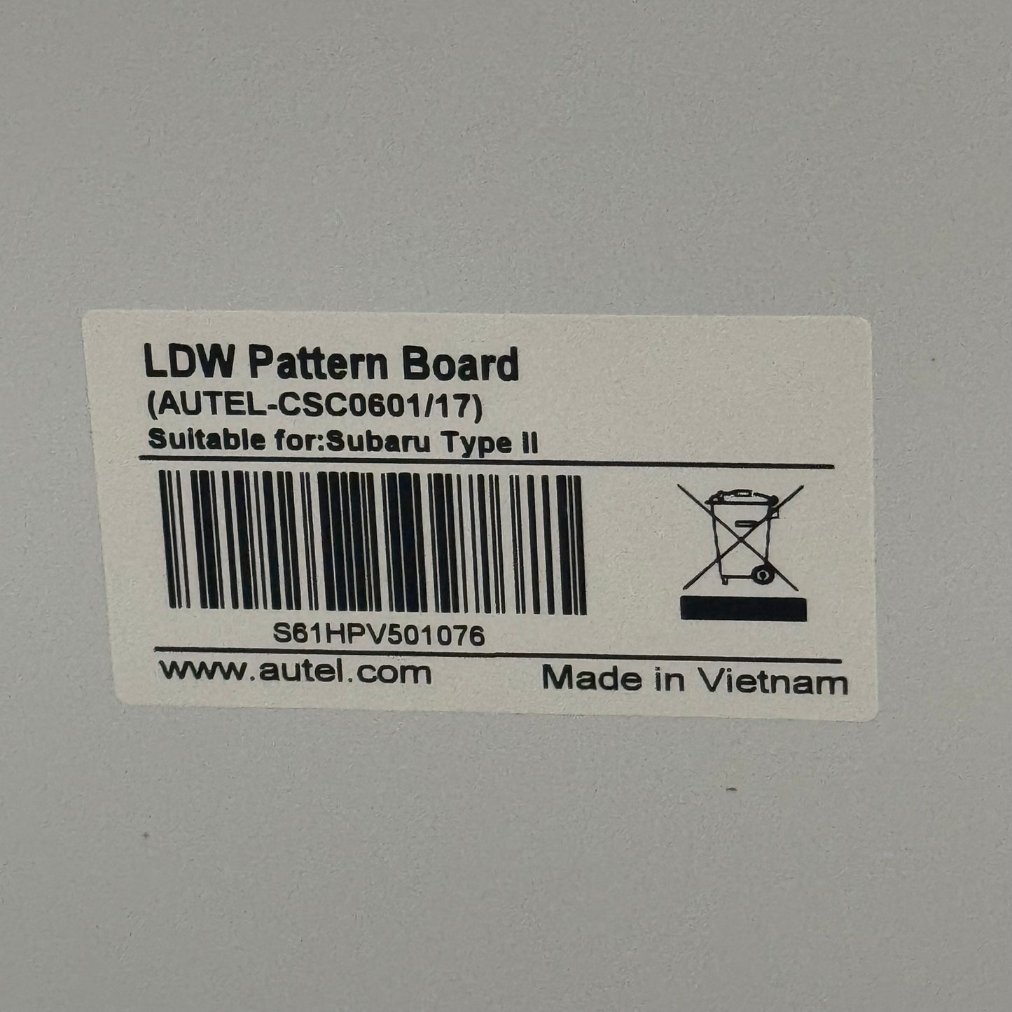 ZA@ AUTEL Pattern Board LDW Sz 53.5” L x 39” W Black/White AUTEL-CSC0601/17 (AS-IS, Damage)