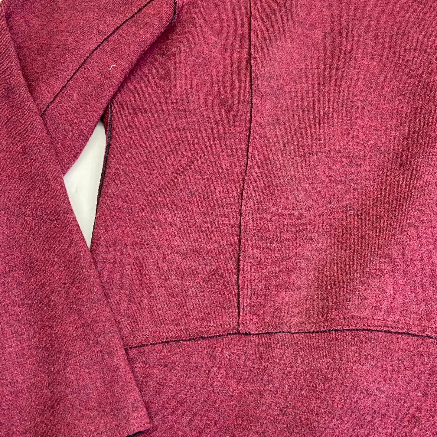 EILEEN FISHER Long Scoop Cut Bottom Cardigan 96% Merino Wool Women's Sz M Wine