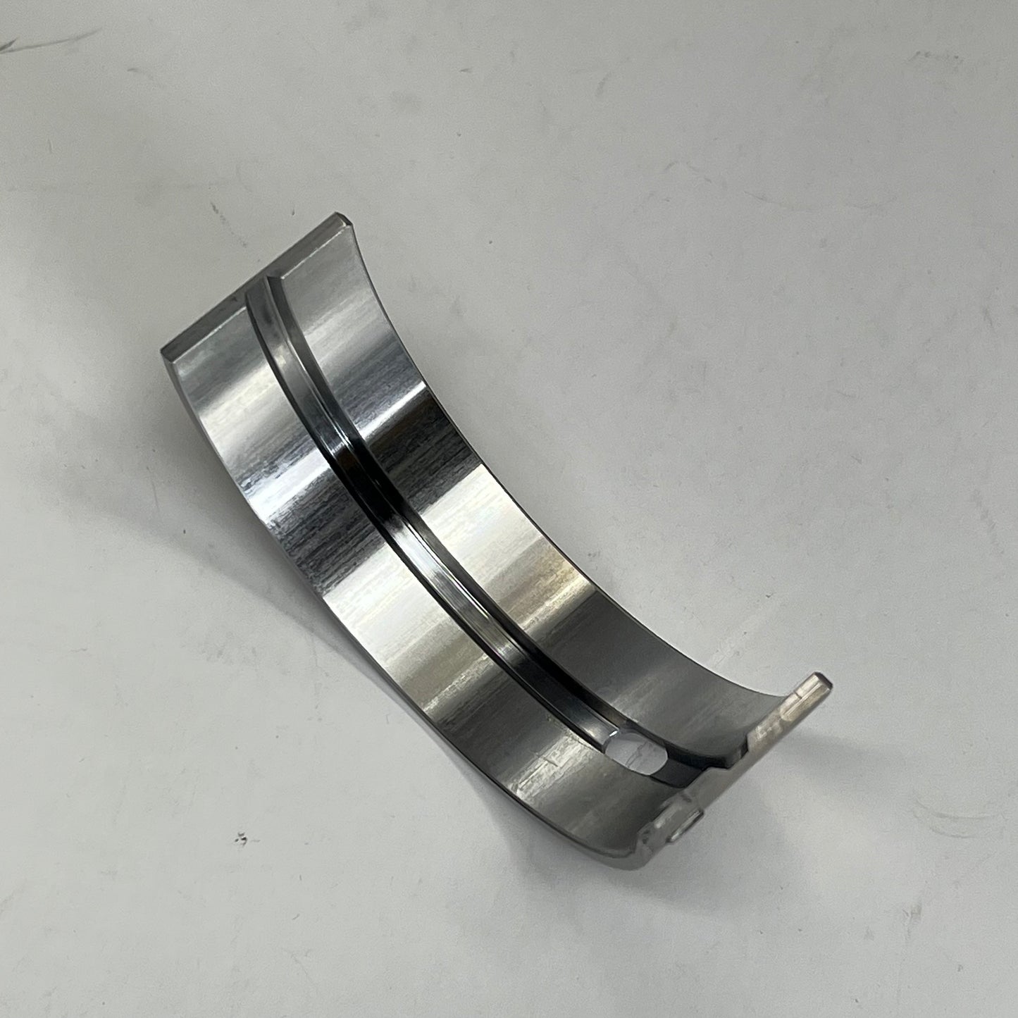 JOHN DEERE Genuine OEM Standard Sized Engine Main Crankshaft Bearing RE529319
