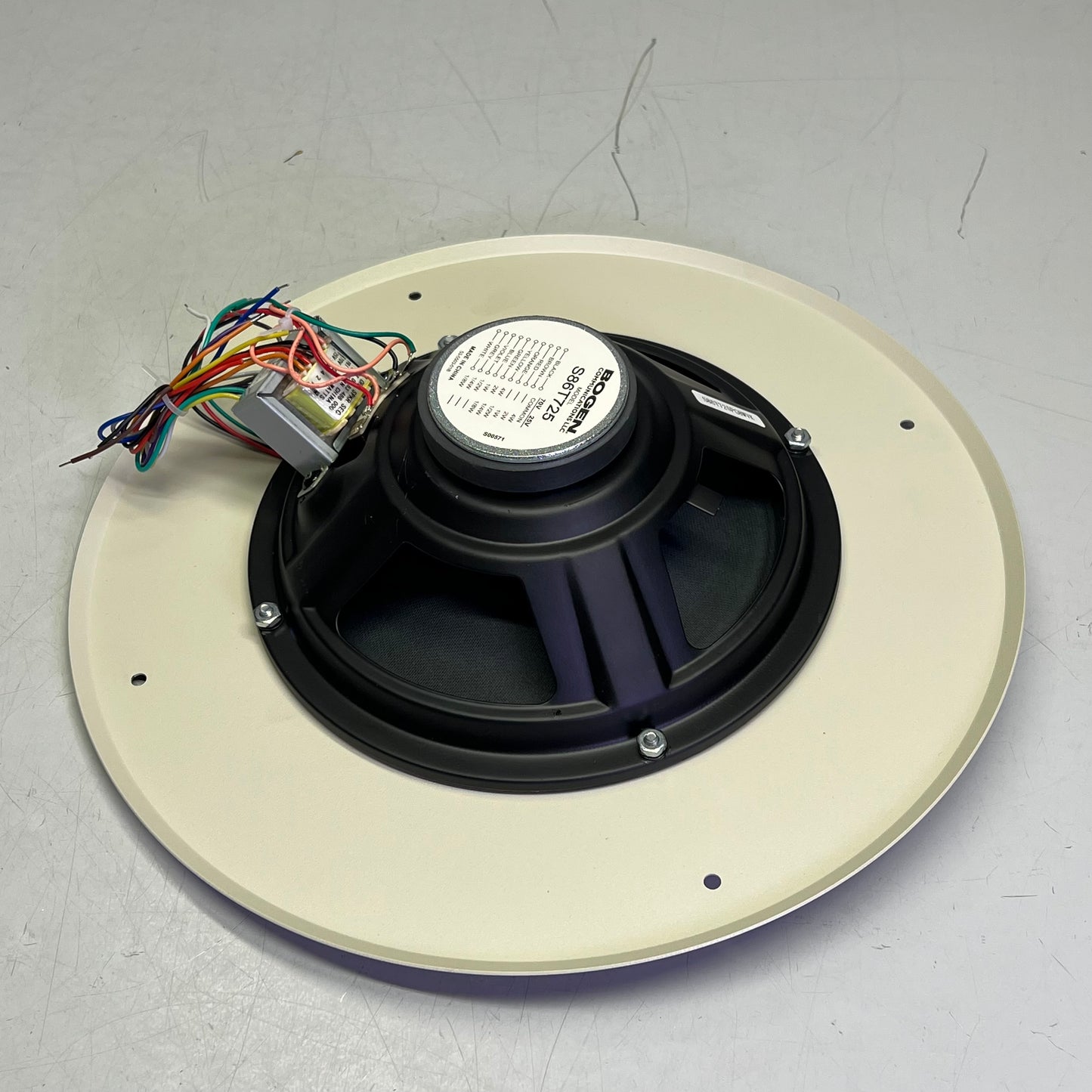 BOGEN Ceiling Speaker Assembly 8" 4-Watt Capacity Off-White S86T725PG8WVK