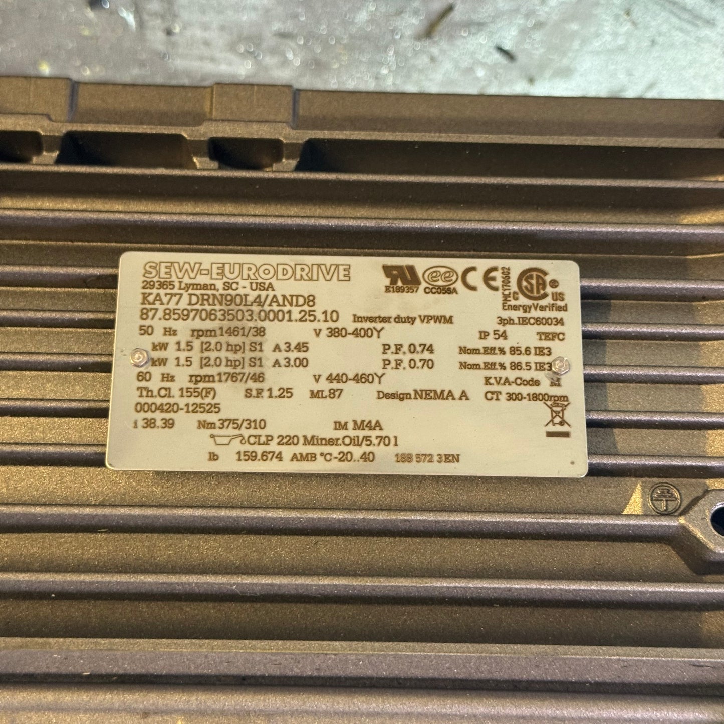 SEW Eurodrive Helical-Bevel Gearmotor 2 HP 46 RPM 460V - KA77 DRN90L4/AND8