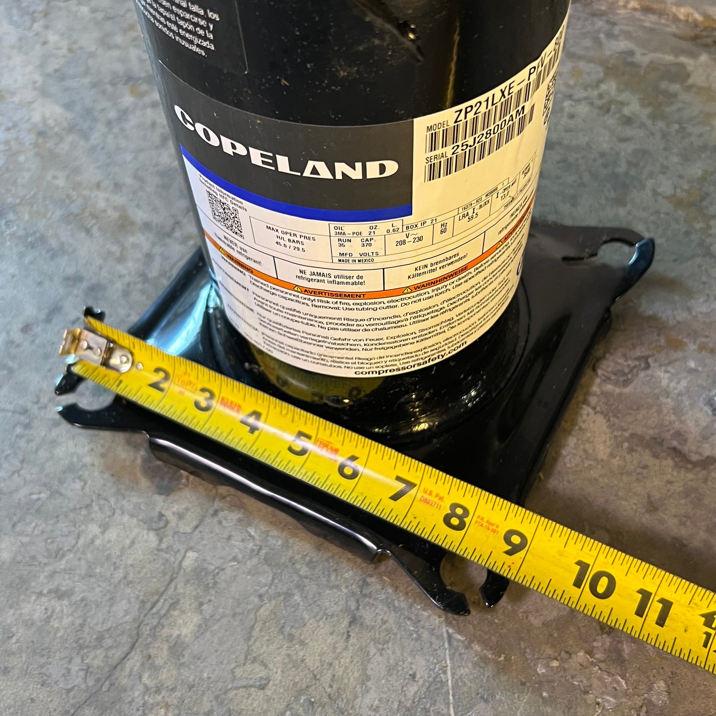 COPELAND Compressor 208/230V Sz 9"L x 9"W x 15"H, Black ZP21LXE-PFV-800
