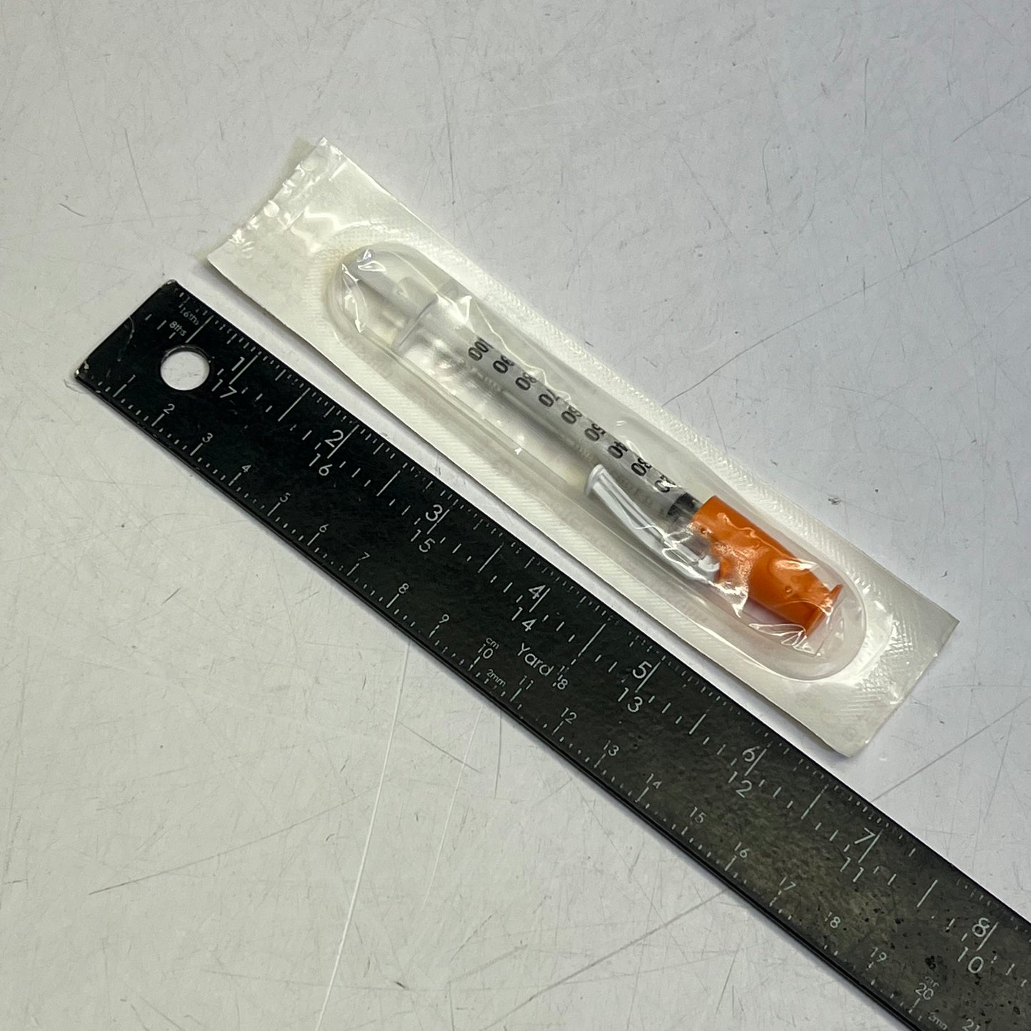 BD SAFTEY GLIDE (100 PACK) Insulin Syringe w/ Safety Guide 1 ML 1/2" 29ga 305930