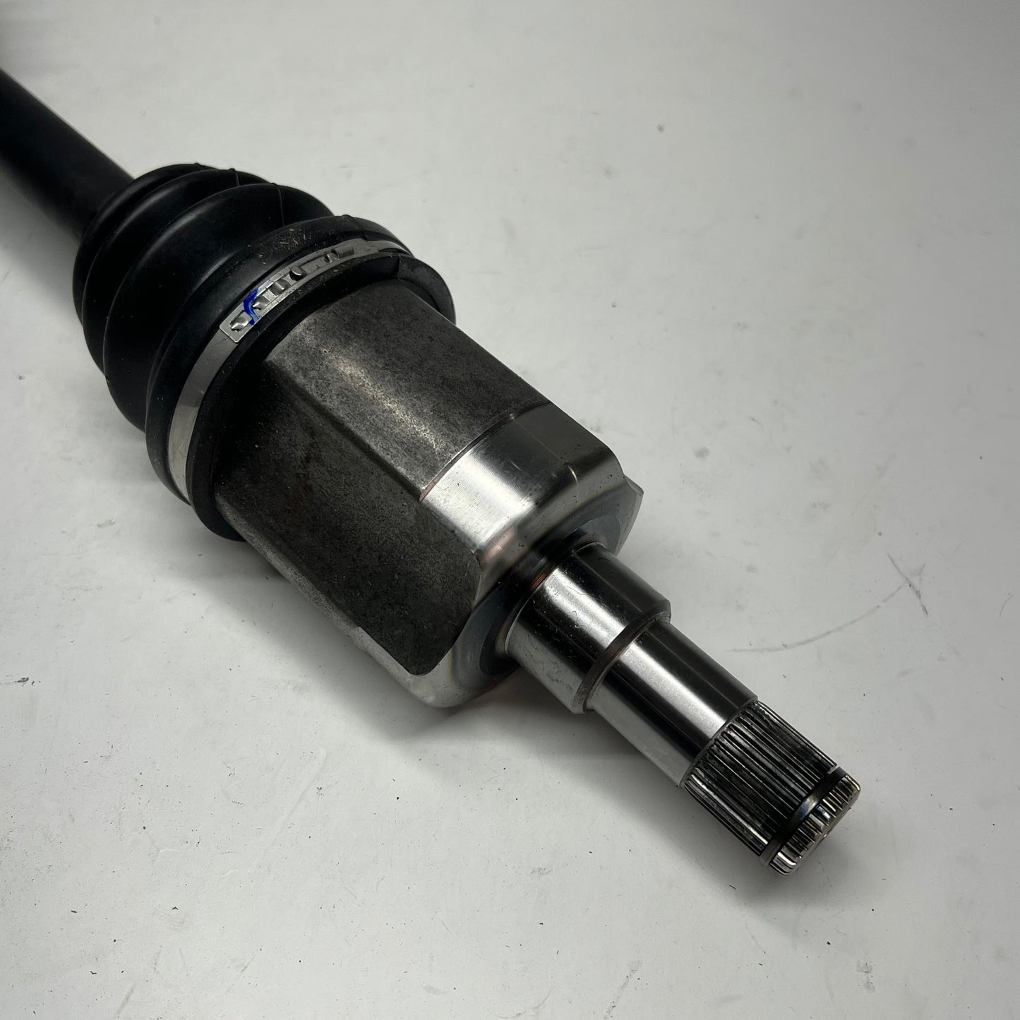 NAPA Cv Axle For Buick, Cadillac, Chevrolet & Oldsmobile 949023