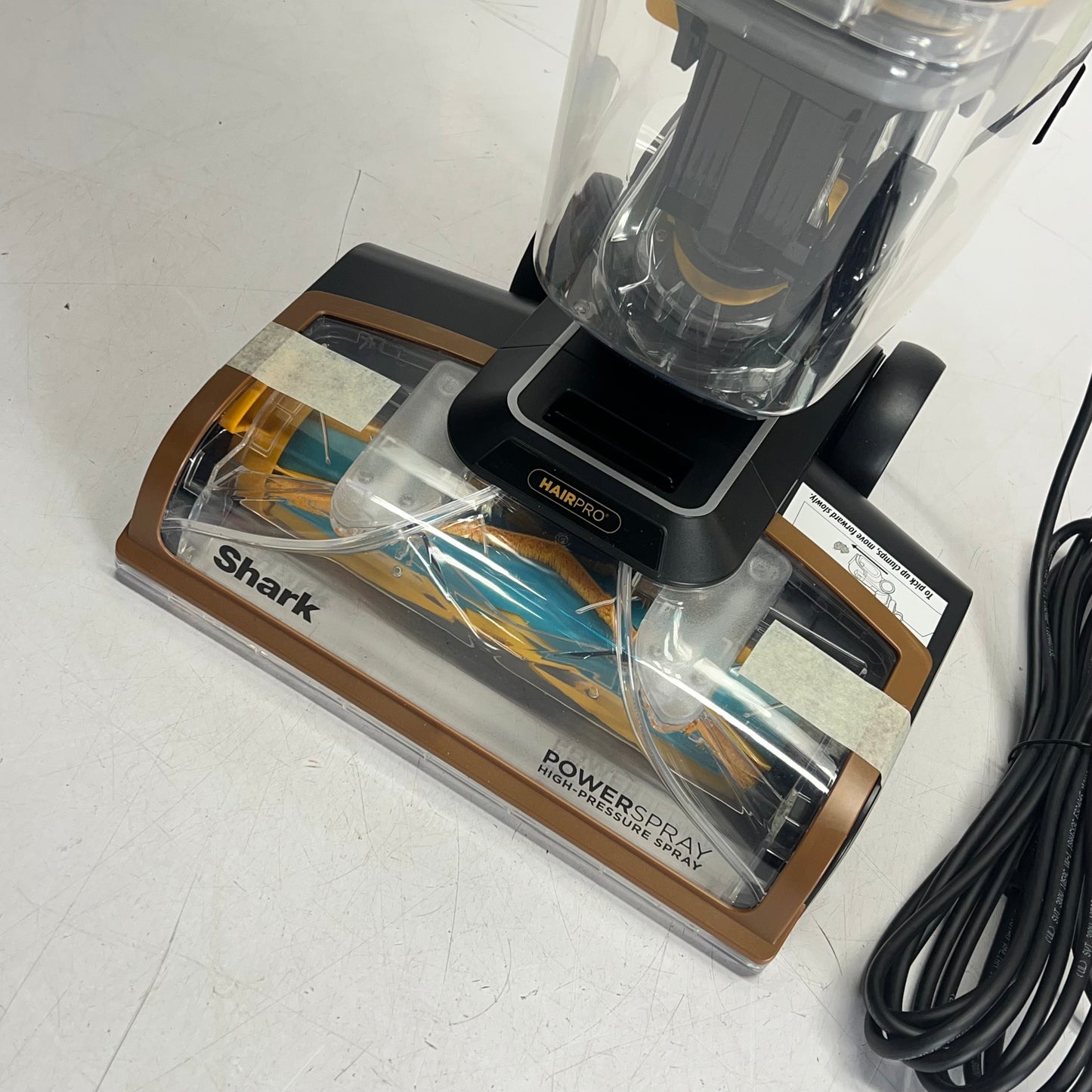 SHARK CarpetXpert HairPro Pet W/ Stain Striker 2-in-1 Deep Carpet Cleaner EX301