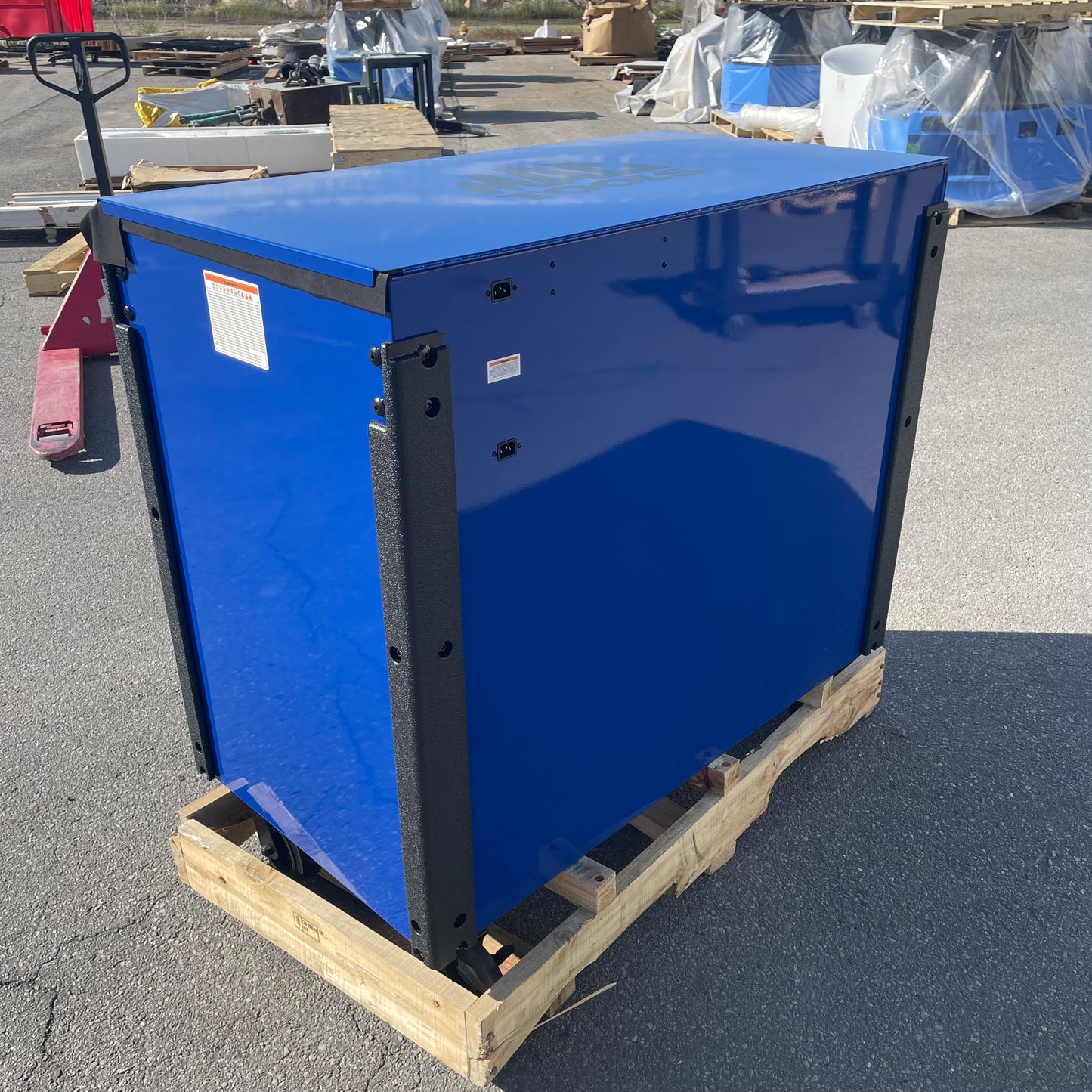 MAC TOOLS Vertical Power 7 Drawer Drop Top Cart 49” Blue UC4925VPD-BL