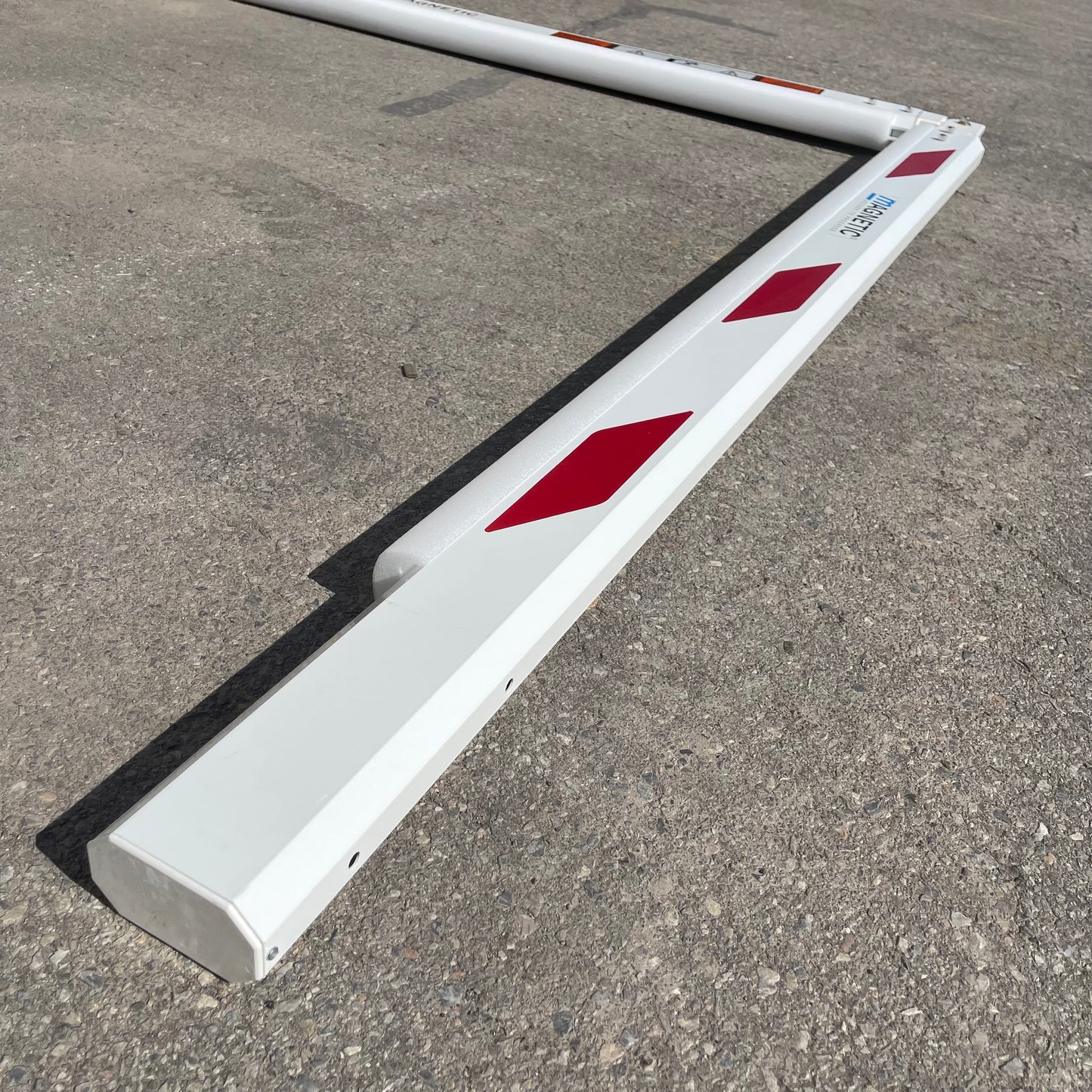 Z@ MAGNETIC AutoControl Barrier (AS-IS)