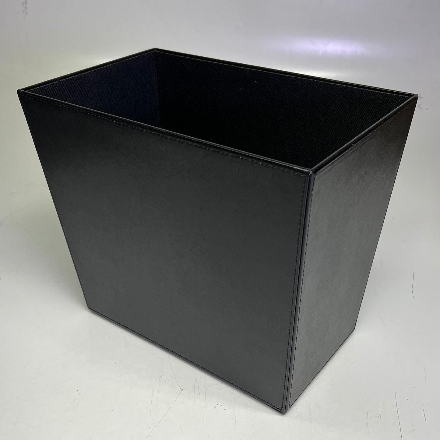 ROOM360 Faux Leather London Recycle Bin Vinyl Construction 17qt Black RWA021L21