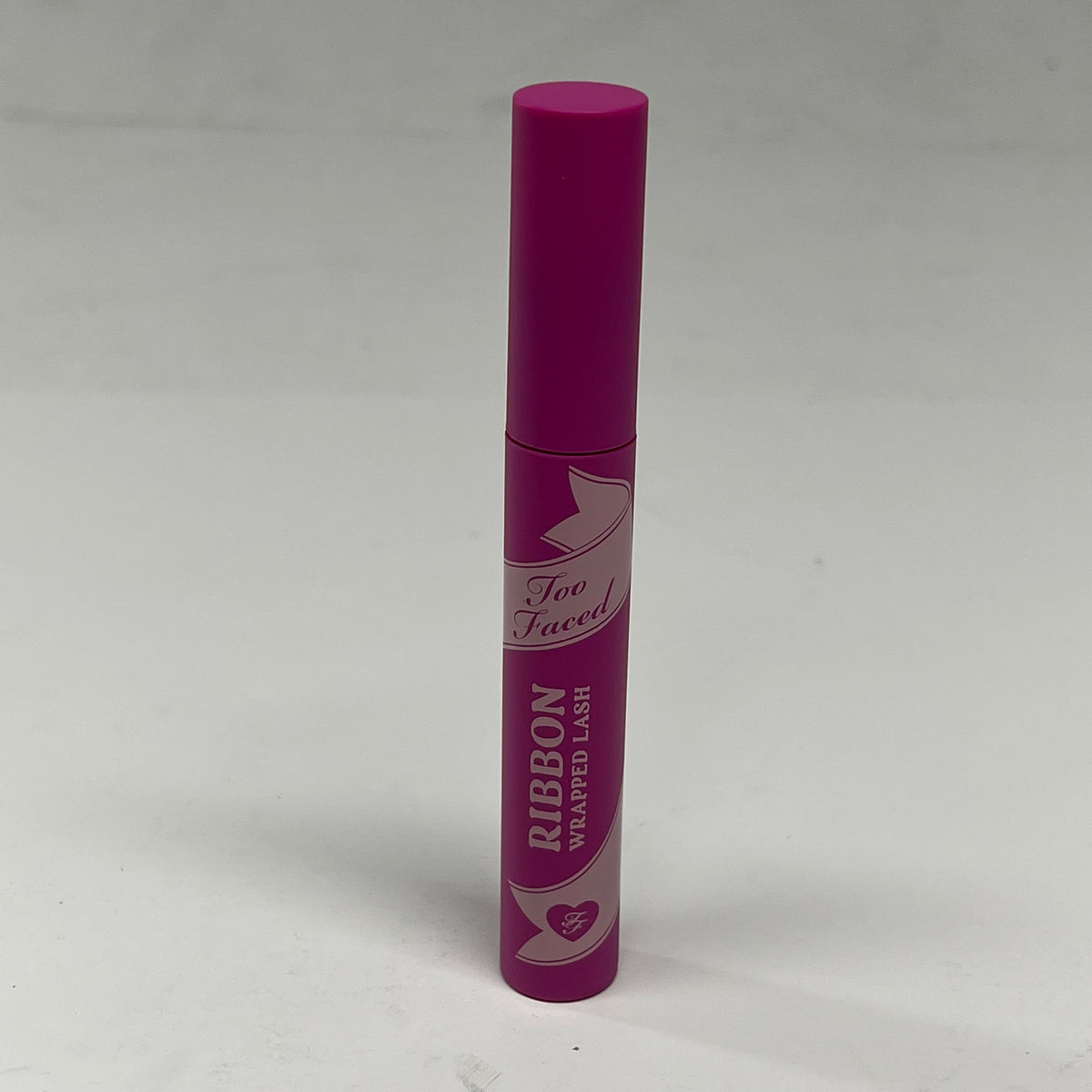 TOO FACED Ribbon Wrapped Lash Extreme Length Tubing Mascara 0.27 fl oz Black