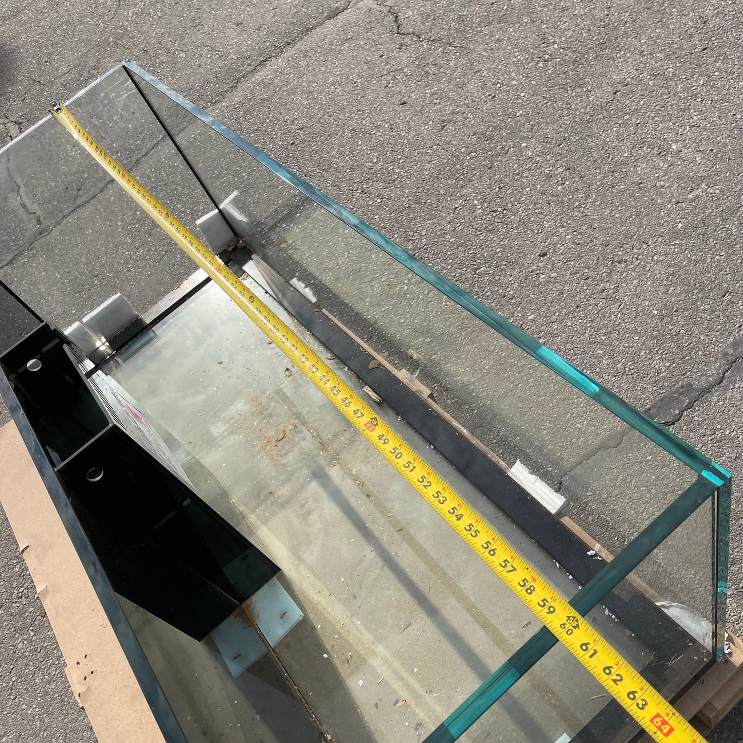 ZA@ Pallet of MARINER Aquarium M130 Water Tank 60"x22"x22" (AS-IS)