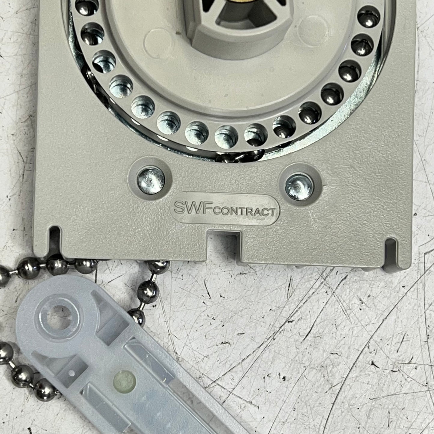 MECHO/5 Standard Bracket Roller Shade Chain Drive & Idle End UBCU-3036-DS-GR