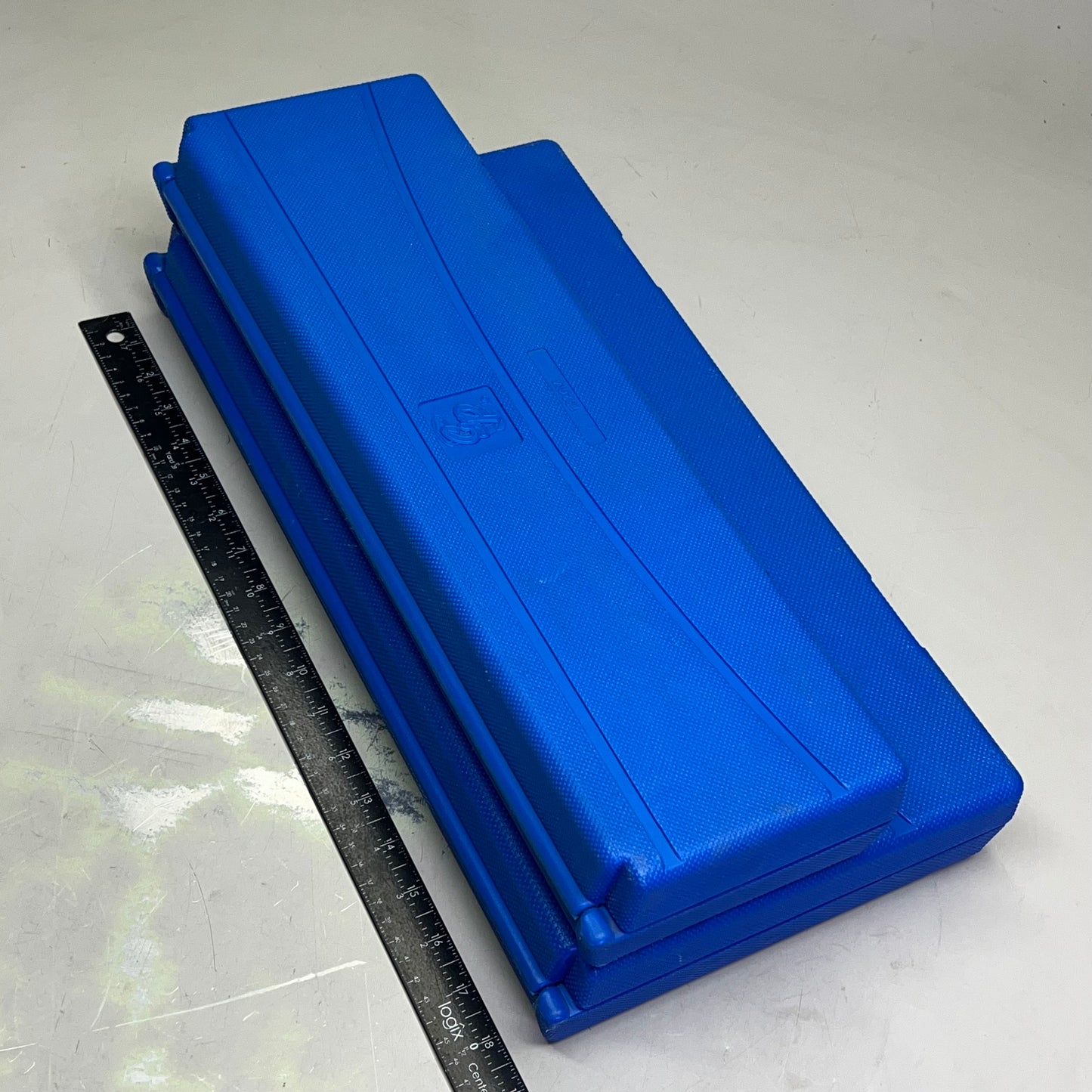 GREY PNEUMATIC CORP Metric Master Sets Alloy Steel Painted 1326MD 1326M (Used)