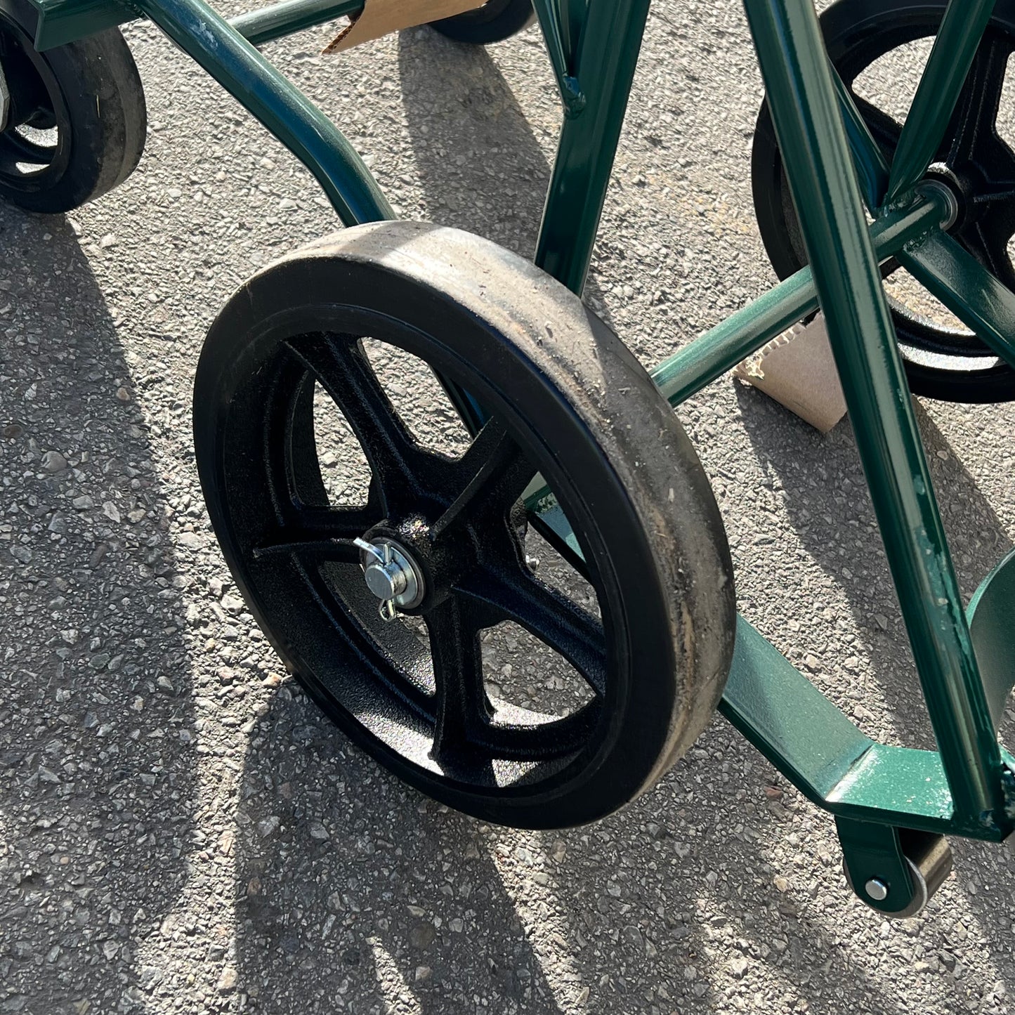 HARPER TRUCKS Series 650 Cylinder Truck Holds Up To 20" Dia Green 65050-51