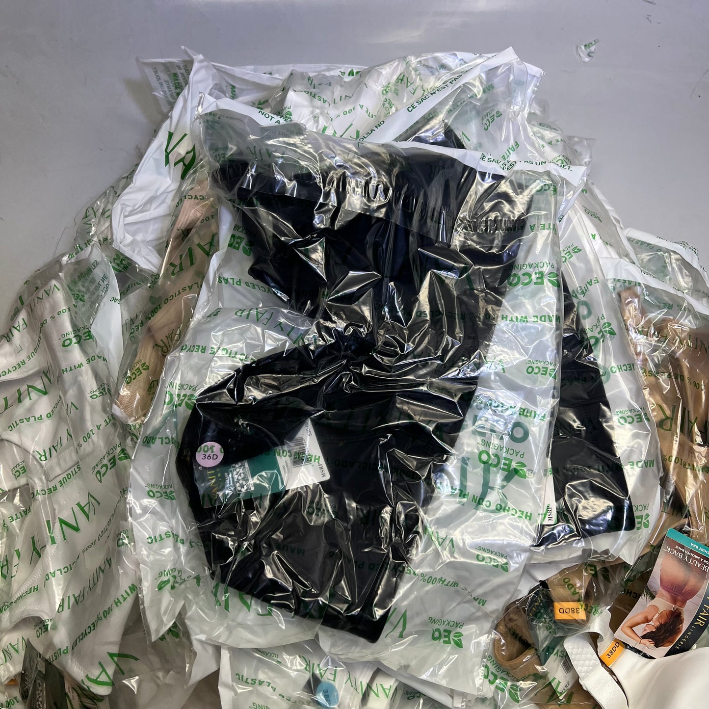 ZA@ VANITIY FAIR Lot Of Assorted Sport Bras Women's Variety Sz Tan/White/Black