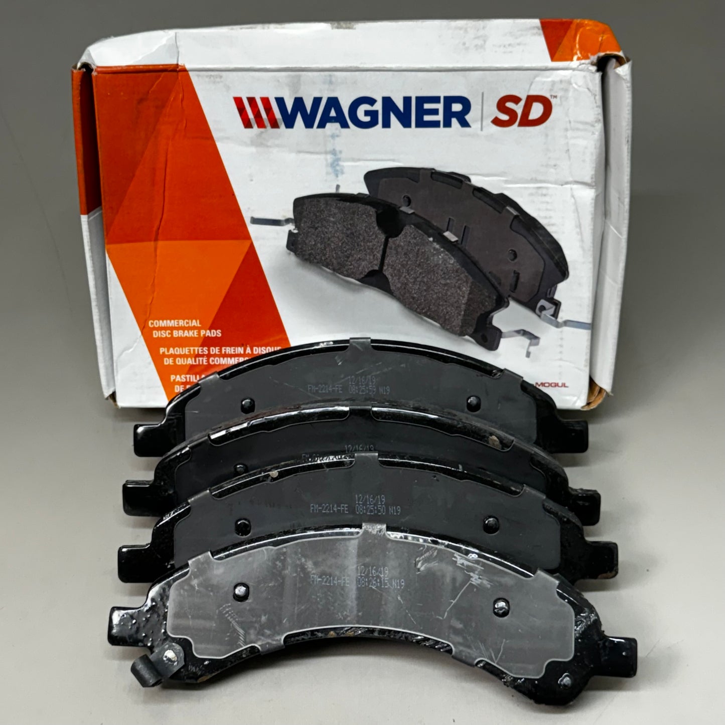 WAGNER SD SevereDuty Disc Brake Pad Set 8 1/2" x 2" Black SX989