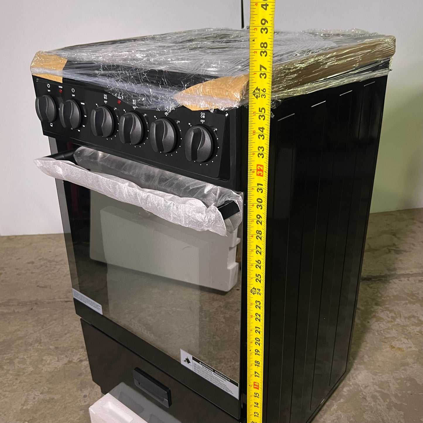 ZA@ PREMIUM LEVELLA  Freestanding Electric Range 240V PRE2027GB Sz 19.5" x 25.2" x 39.3" Black (New)