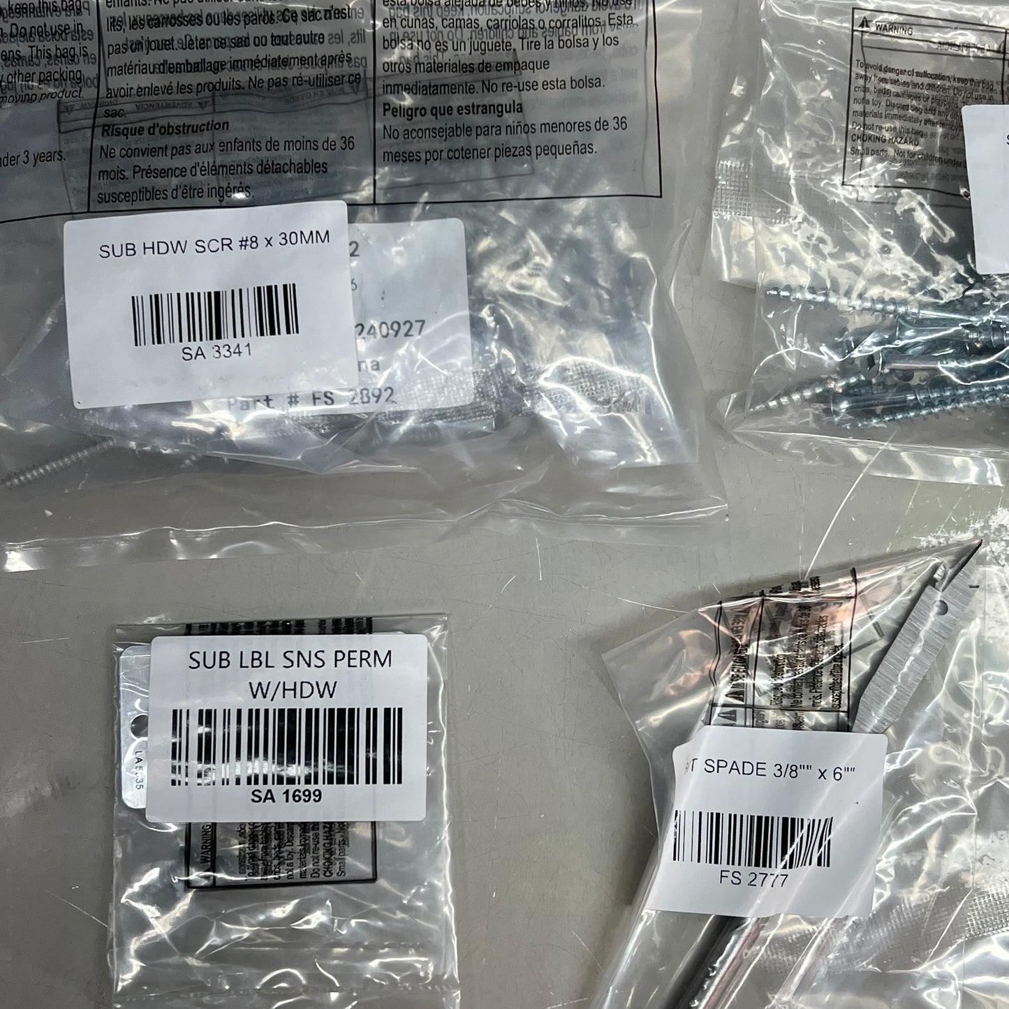 GORILLA PLAYSET Extreme Duty Swing Set Assey W/ Hardware & Rock Climbing Rocks