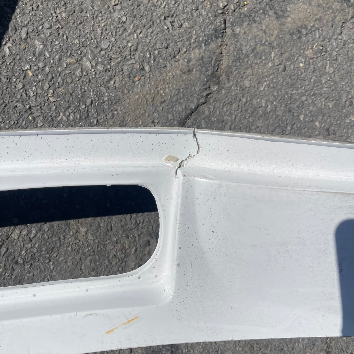 ZA@ AMERICAN CUSTOM Fiberglass Front End for Chevrolet Corvette 1965-1967 White (AS-IS)