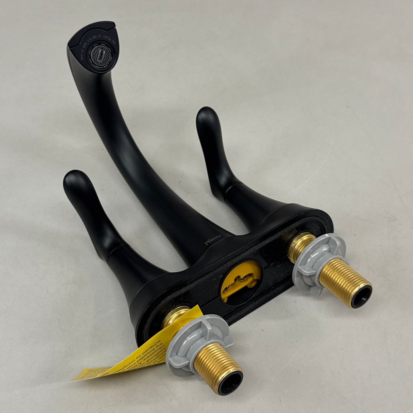 PFISTER Weller Centerset Lavatory Faucet With Pop-up 4" Matte Black LG48-WRPB (New Other)