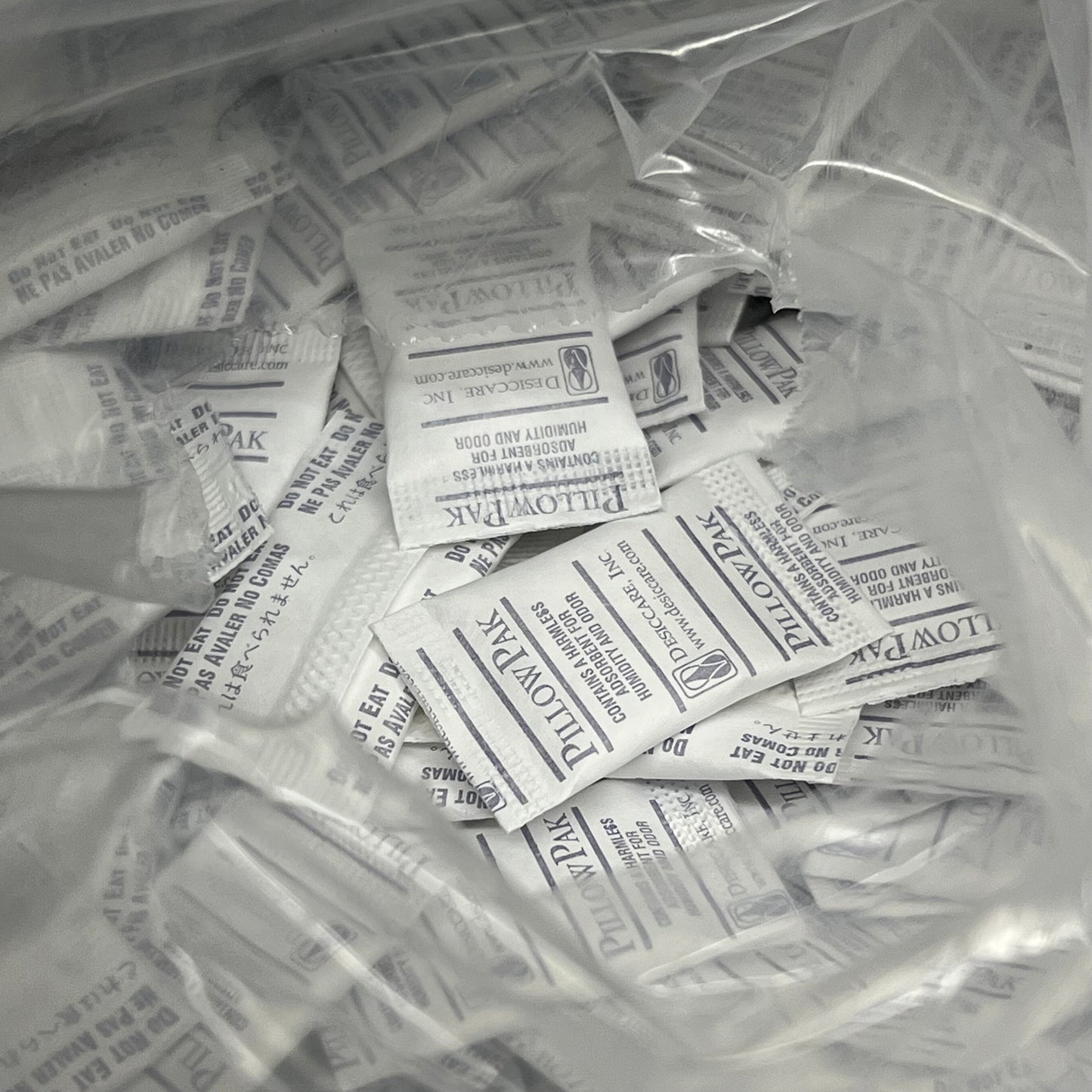 ZA@ PILLOWPAK (25 POUNDS) Sillica Gels Packets for Packing  Clear/White