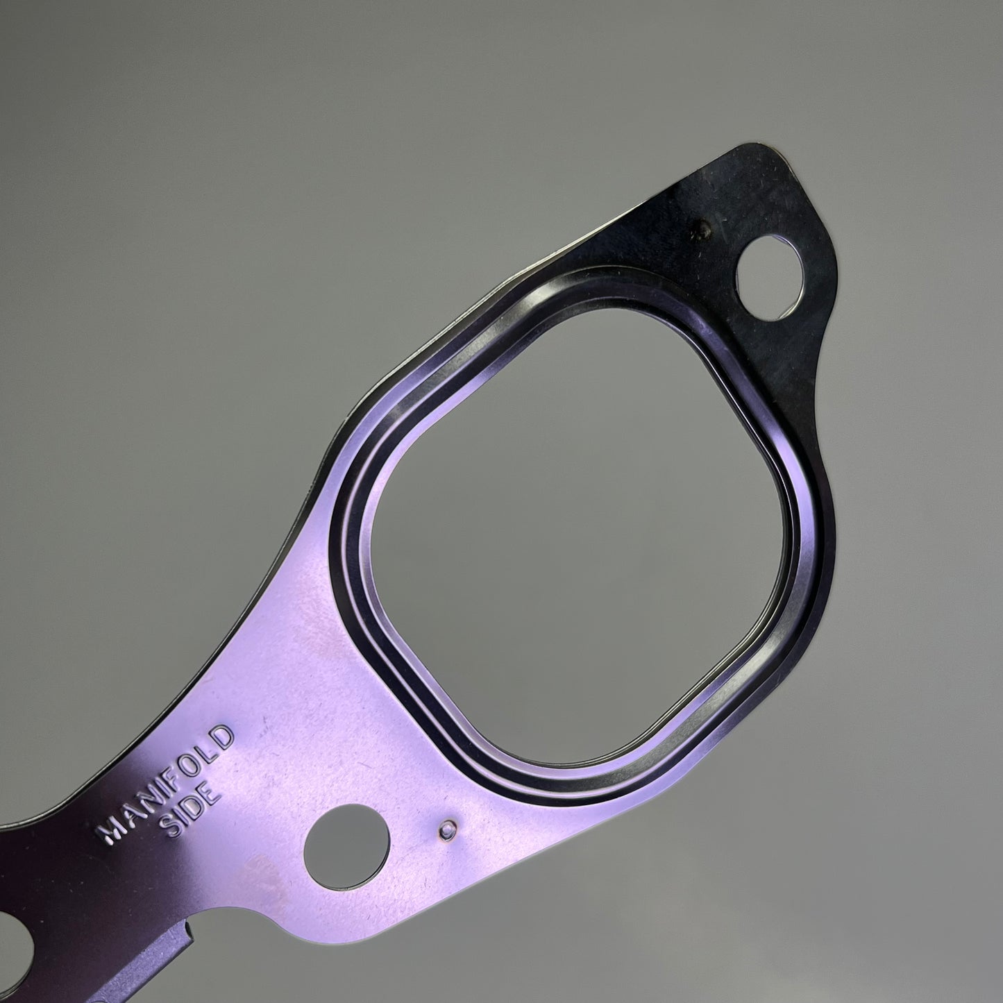 (PAIR) International Exhaust Manifold Gaskets 7.4/8.1L-T Chrome 33500014