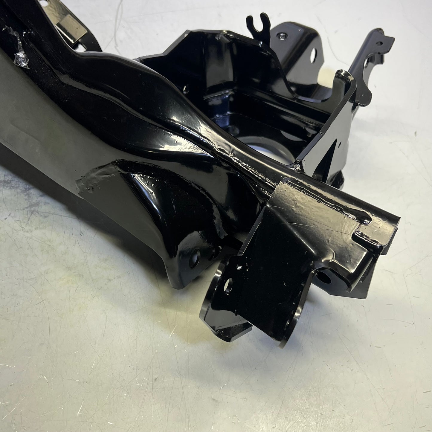 IMPORT DIRECT Chassis Trailing Arm For Nissan Rogue Vehicles Black NSN-TRA0002