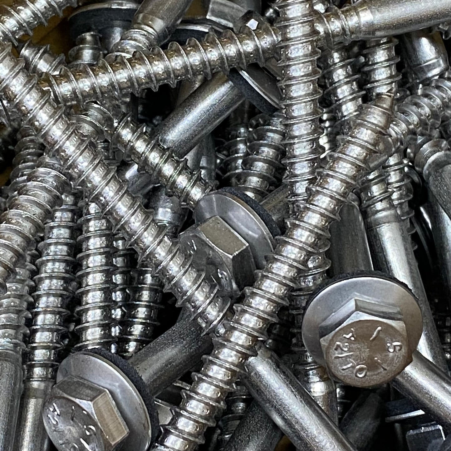 EDS INDIA (60 Count) Hex Head Long Screw A2 W/ EPM Washer 1/4"x3.5" Chrome P28404304