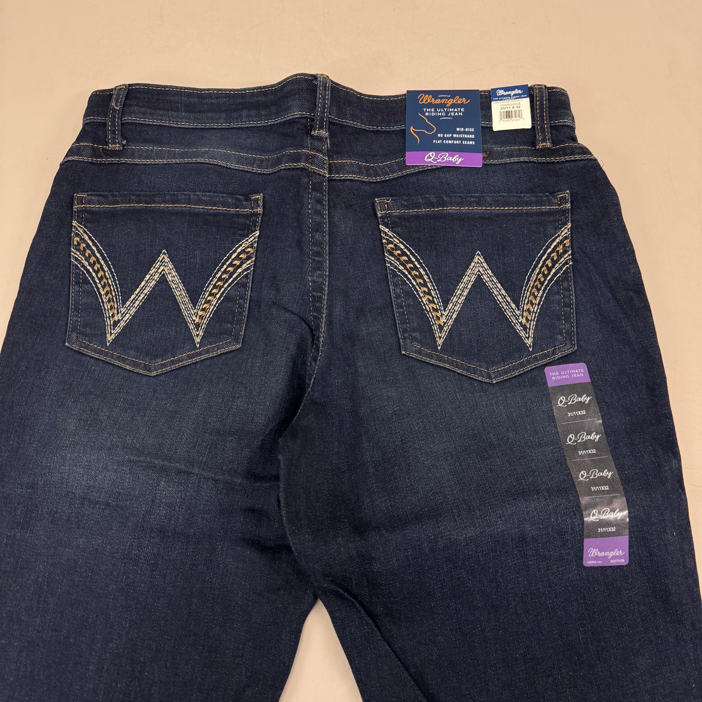 WRANGLER The Ulitmate Riding Jean Q-Baby Mid-Rise 31/11 x 32 Avery 10WRQ20VA