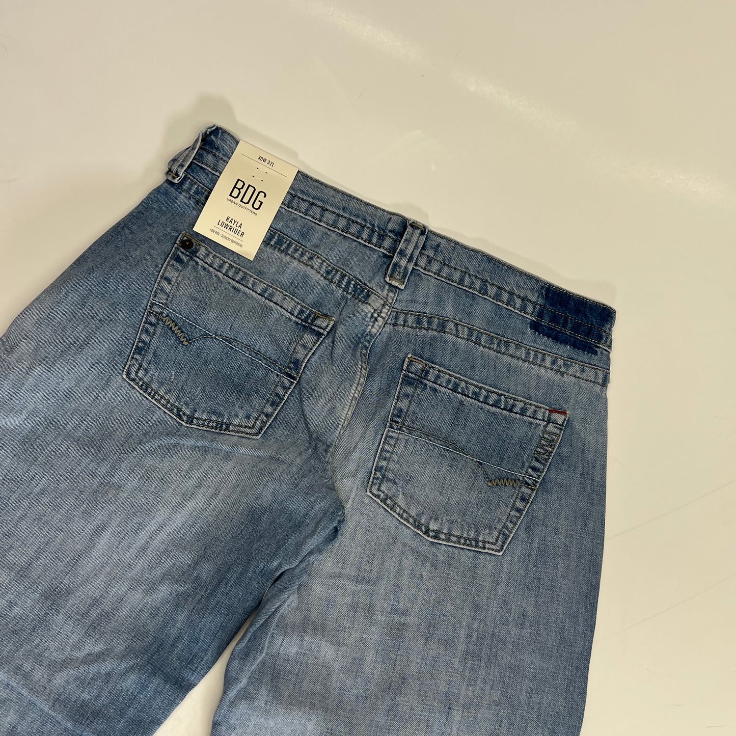 URBAN OUTFITTERS Kayla Low-rise Jeans Women's Sz 29W 32L Salton CP1171215