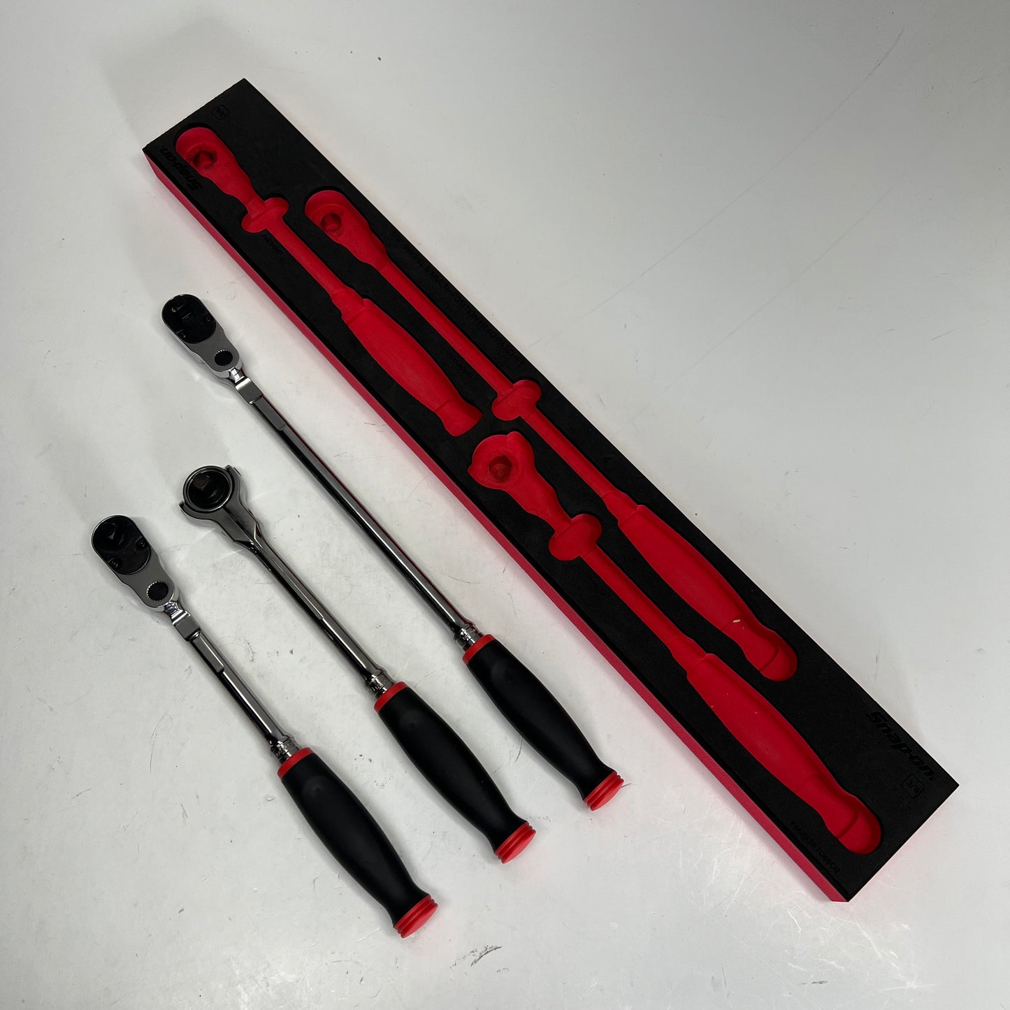 SNAP ON Soft Grip Ratchet Set W/ Pro-fit 3 Piece 3/8" Drive Chrome 203RT0480FR