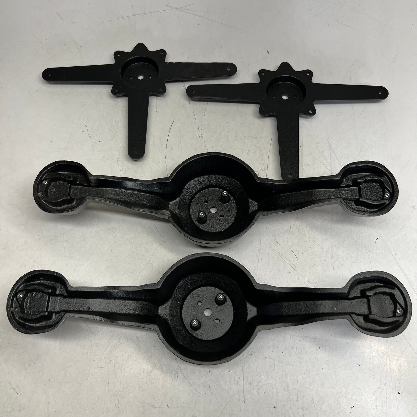 FLAT Auto Adjust PT23 Self-Leaving Table Bases Sz 21"L x 15.5"W, Black FBT2158A01 (New Other, Distressed Box)