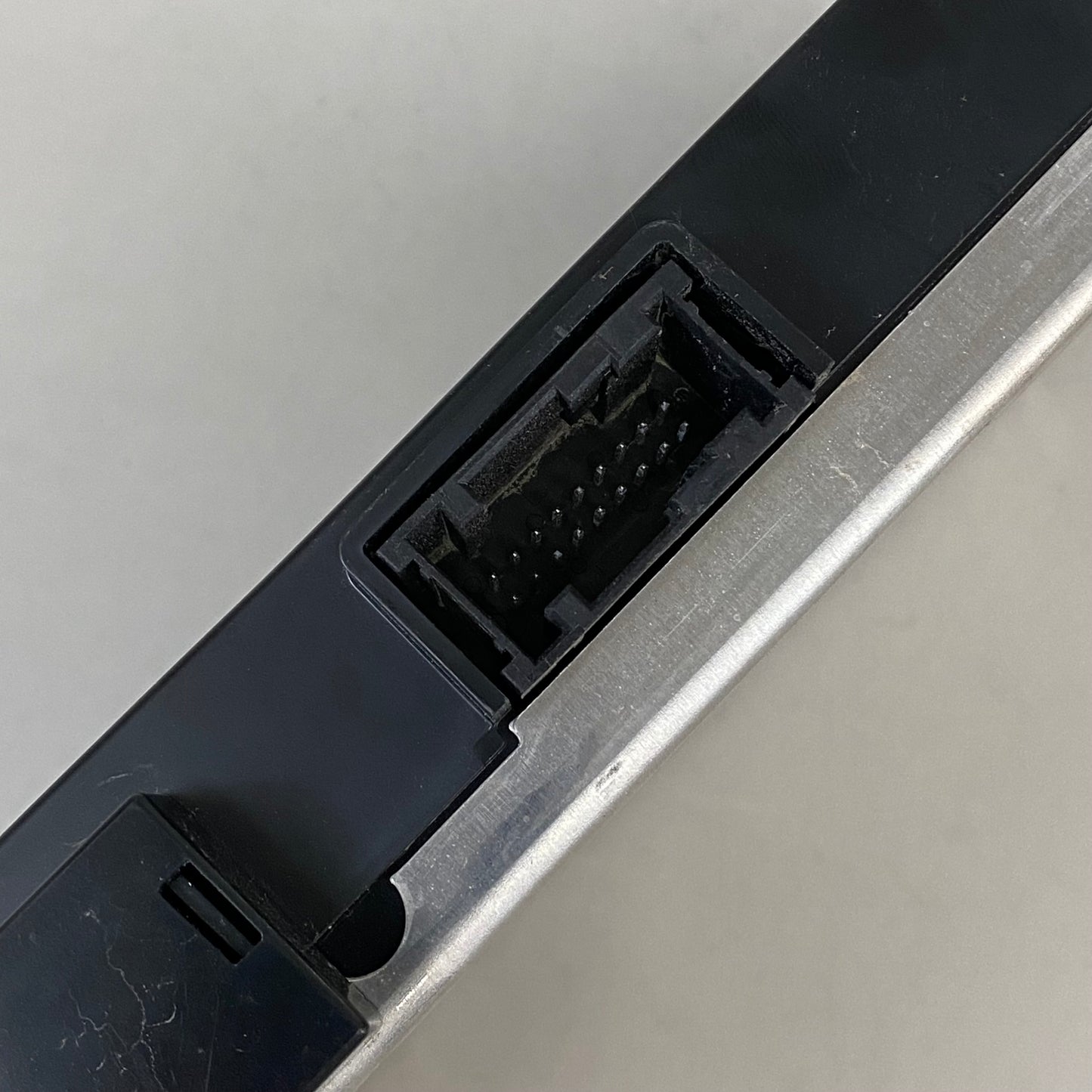 GM OEM  Digital Map Control Module Box 7.5"x4.5" New Other (Slightly Dirty)Black 84759506