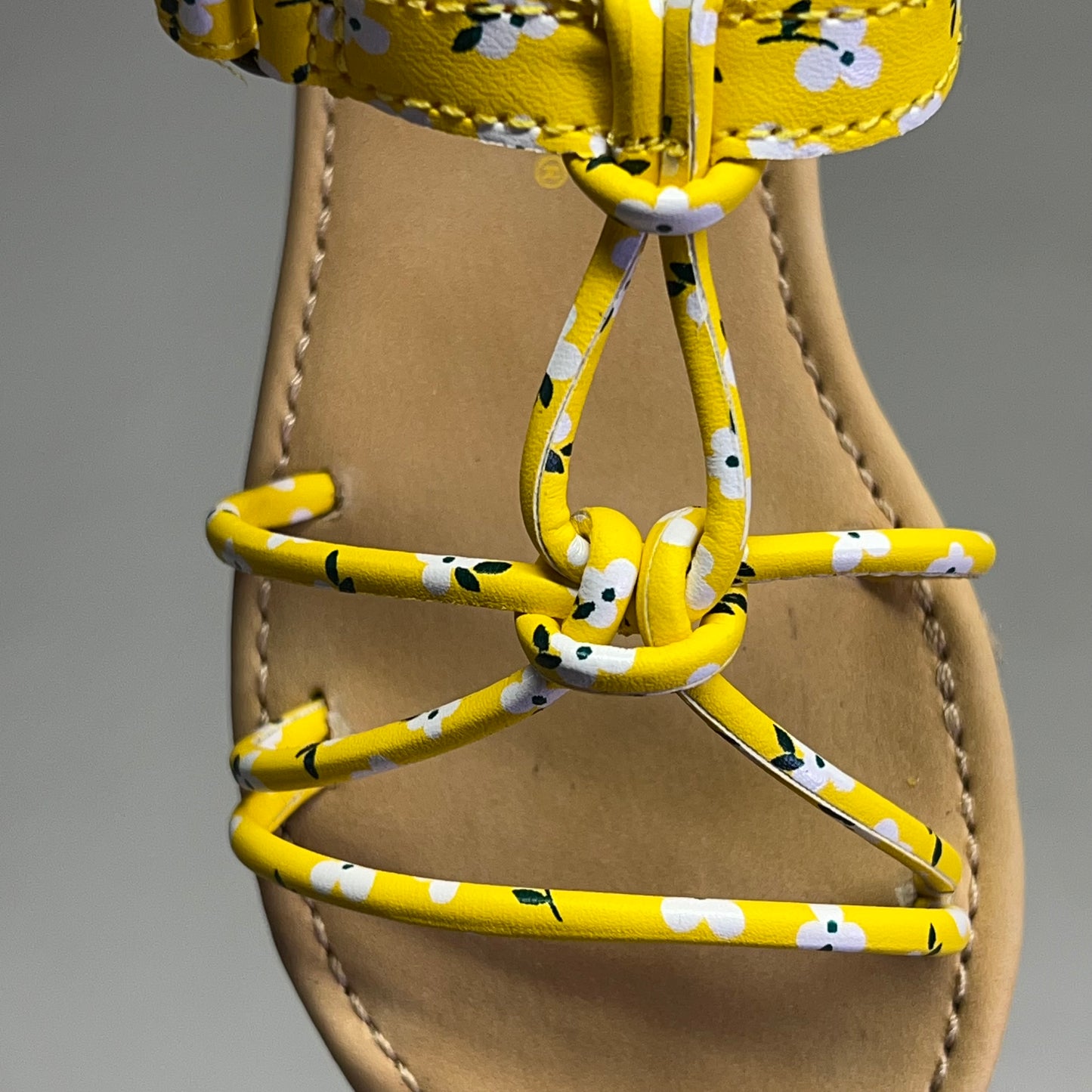 CARTER'S Earla Knot Toddler Sandal Shoe Girl's Sz 8 Yellow CS21V02B