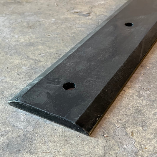 ZA@ BOBCAT Bottom Edge Plate Sz 48"L x 4.5"W, BT22D-0010