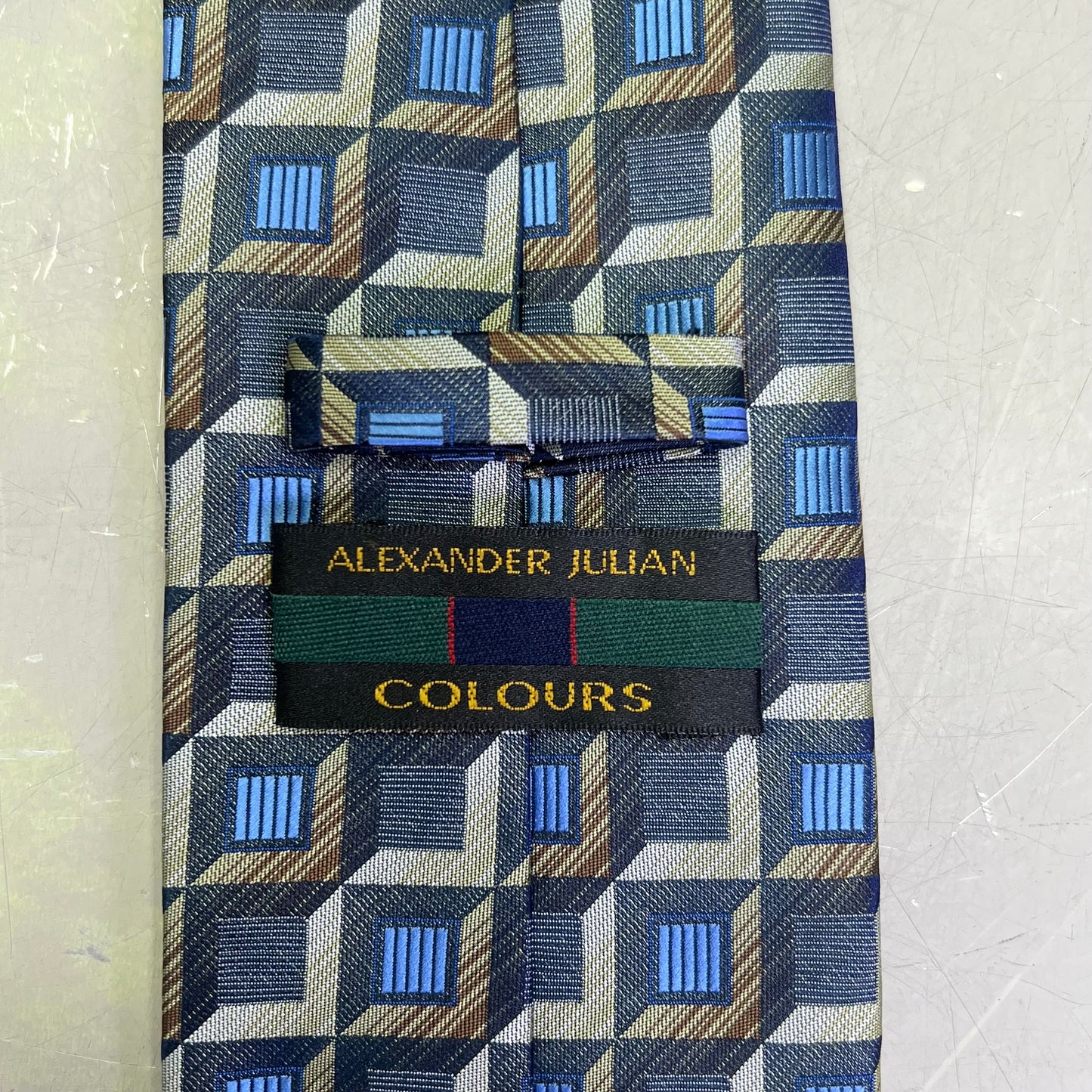 ALEXANDER JULIAN COLOURS 3D Square Tie 60" Blue/Multicolor Pattern (Pre-Owned)