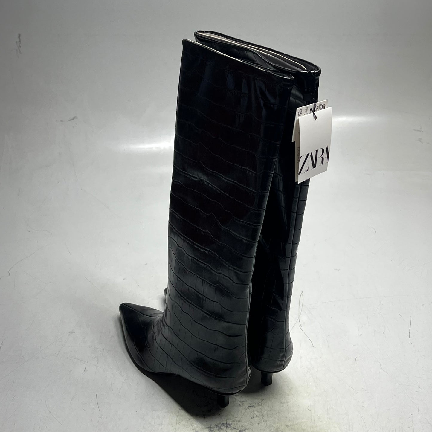 ZA@ ZARA Pointed Toe Crackled Kitten Heel Calf Boot Women's Sz 38 Black