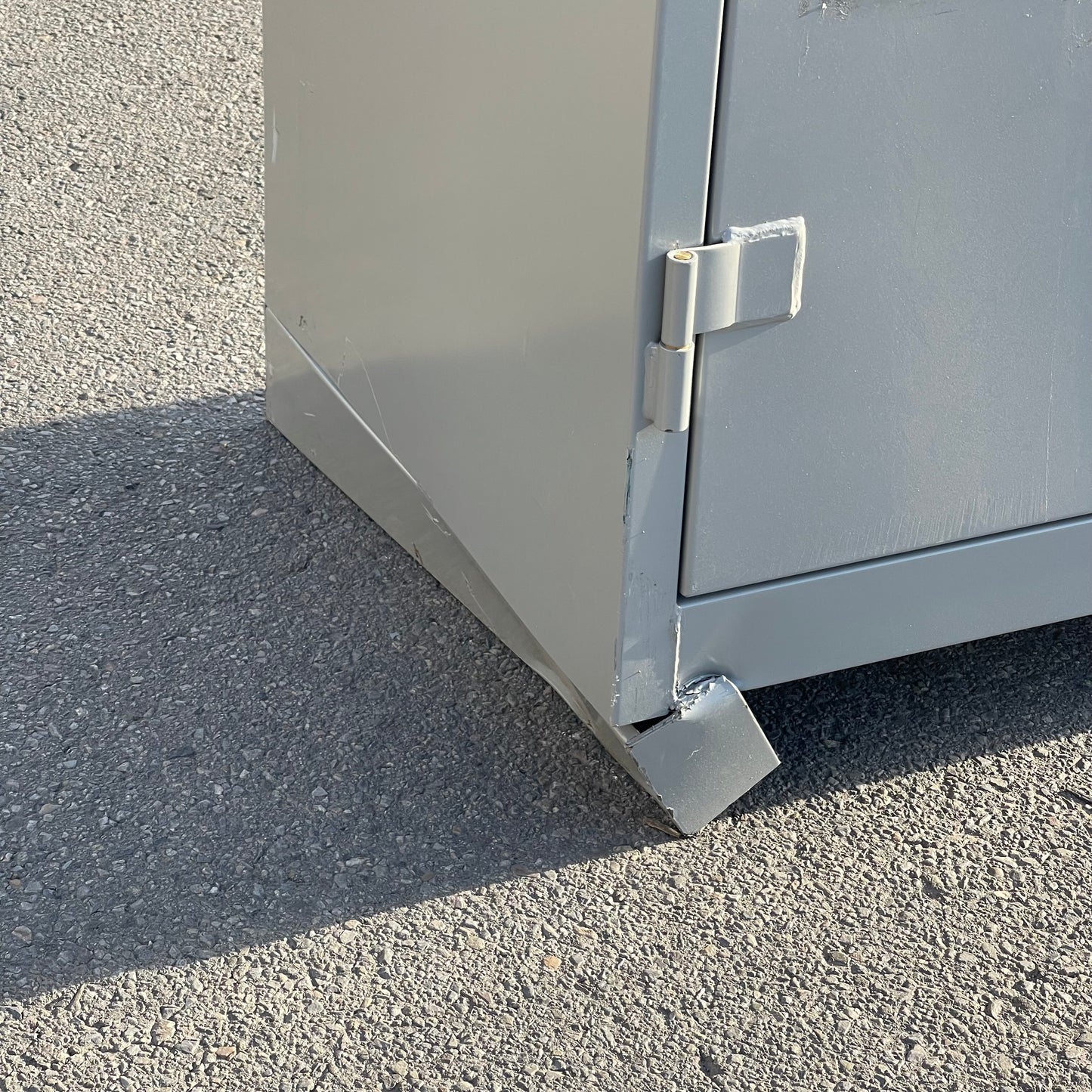 Z@ LYON Heavy-duty Storage Cabinet 82”x60”x24” Dove Grey DD1149 (AS-IS)