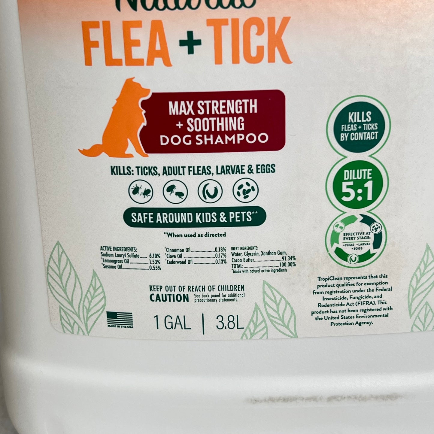 TROPICLEAN Natural Max Strength Soothing Shampoo For Dogs 1 Gal