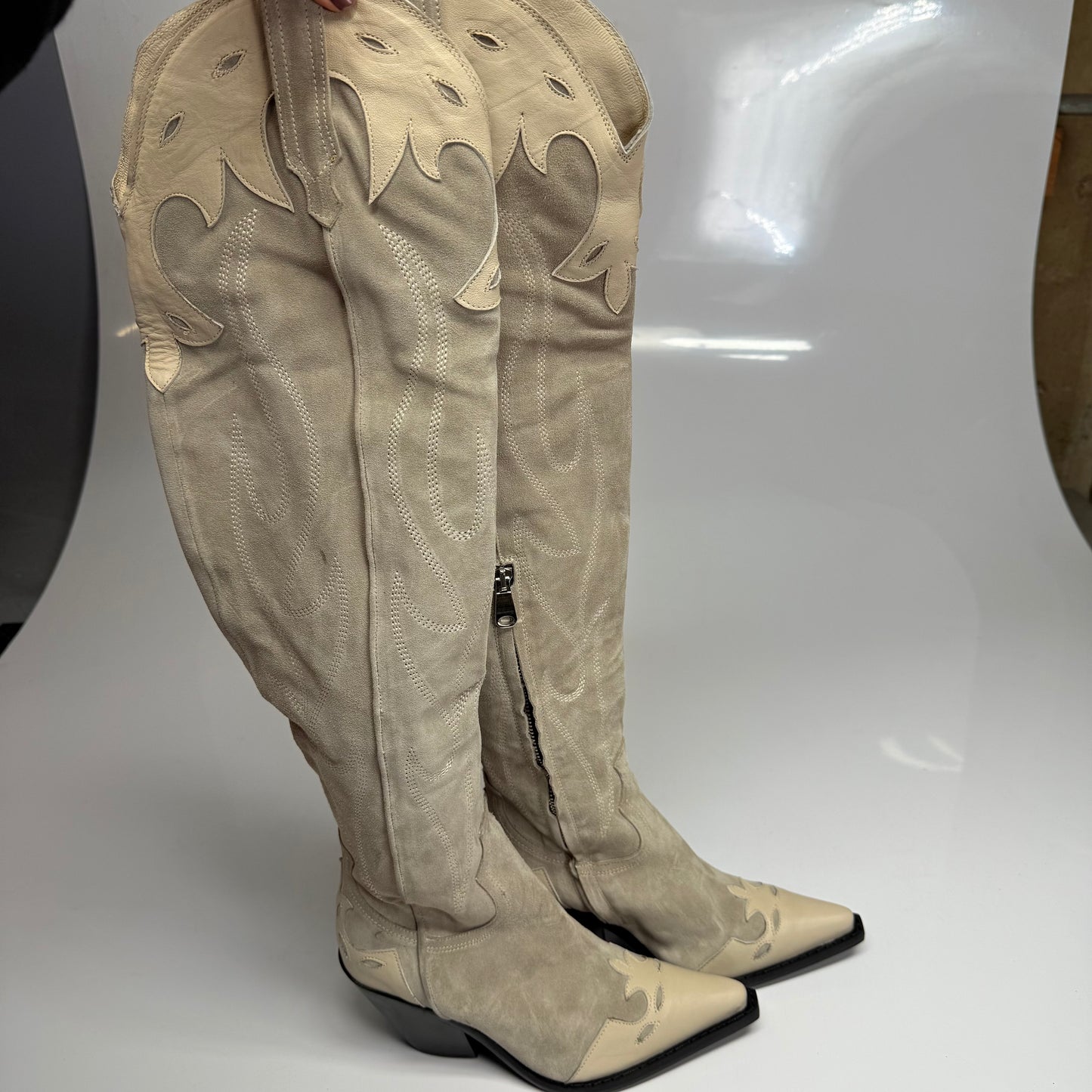 FREE PEOPLE Wild West Thigh High Boots Sz 7 WS Dust Bunny Suede 84641133- New